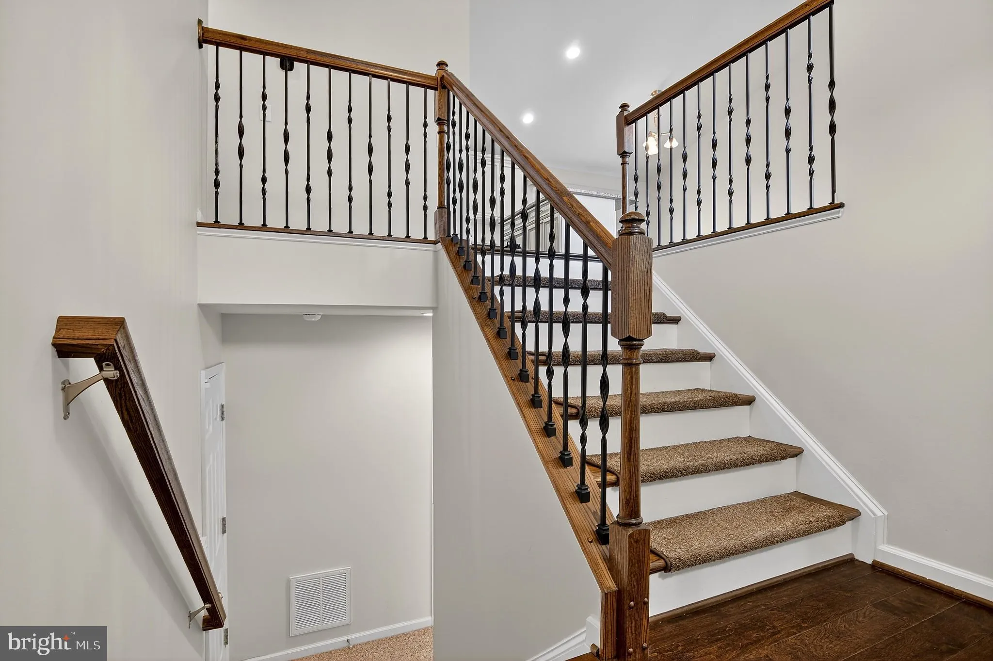 Fredericksburg, Virginia 22405, United States, 3 Bedrooms Bedrooms, ,3 BathroomsBathrooms,Residential,Active,241077