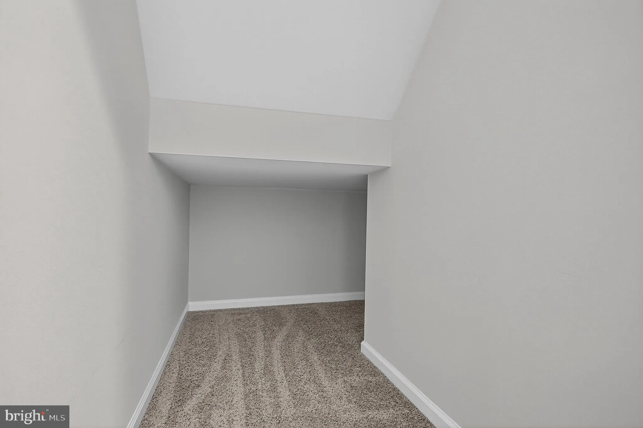 Fredericksburg, Virginia 22405, United States, 3 Bedrooms Bedrooms, ,3 BathroomsBathrooms,Residential,Active,241077