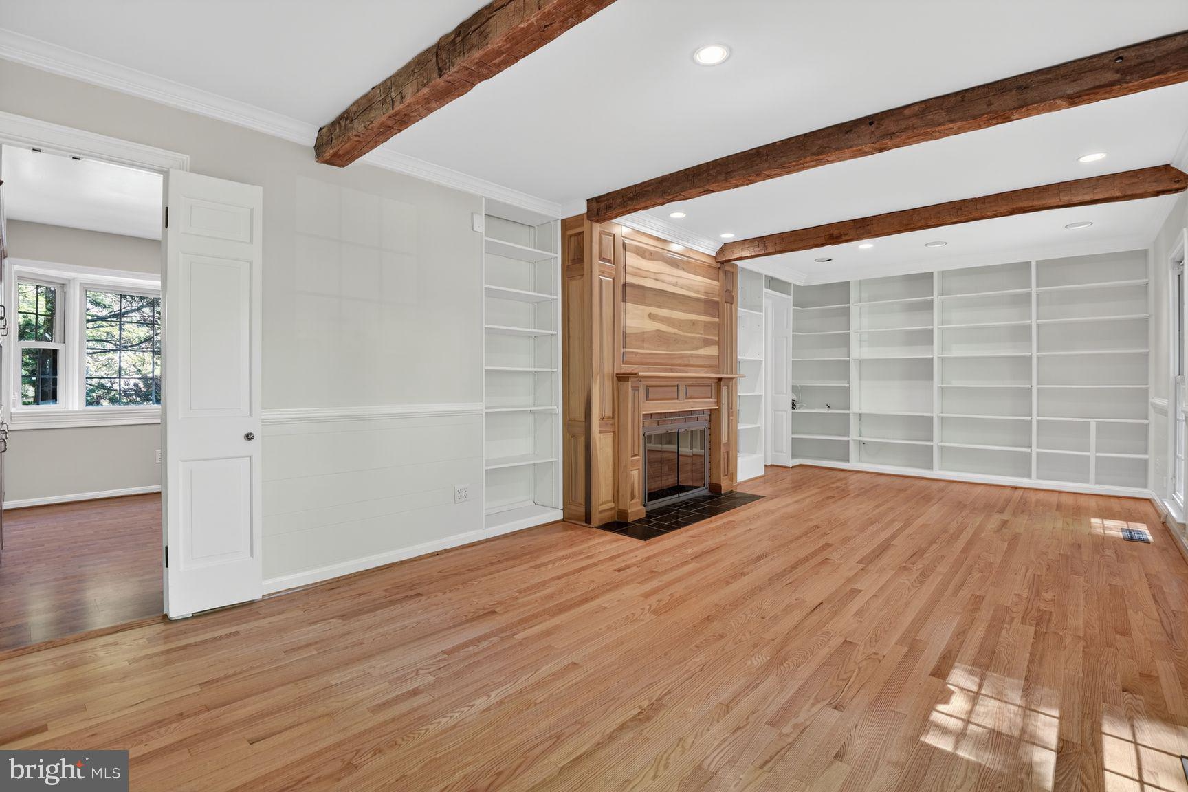 FLOWER VALLEY - Residential