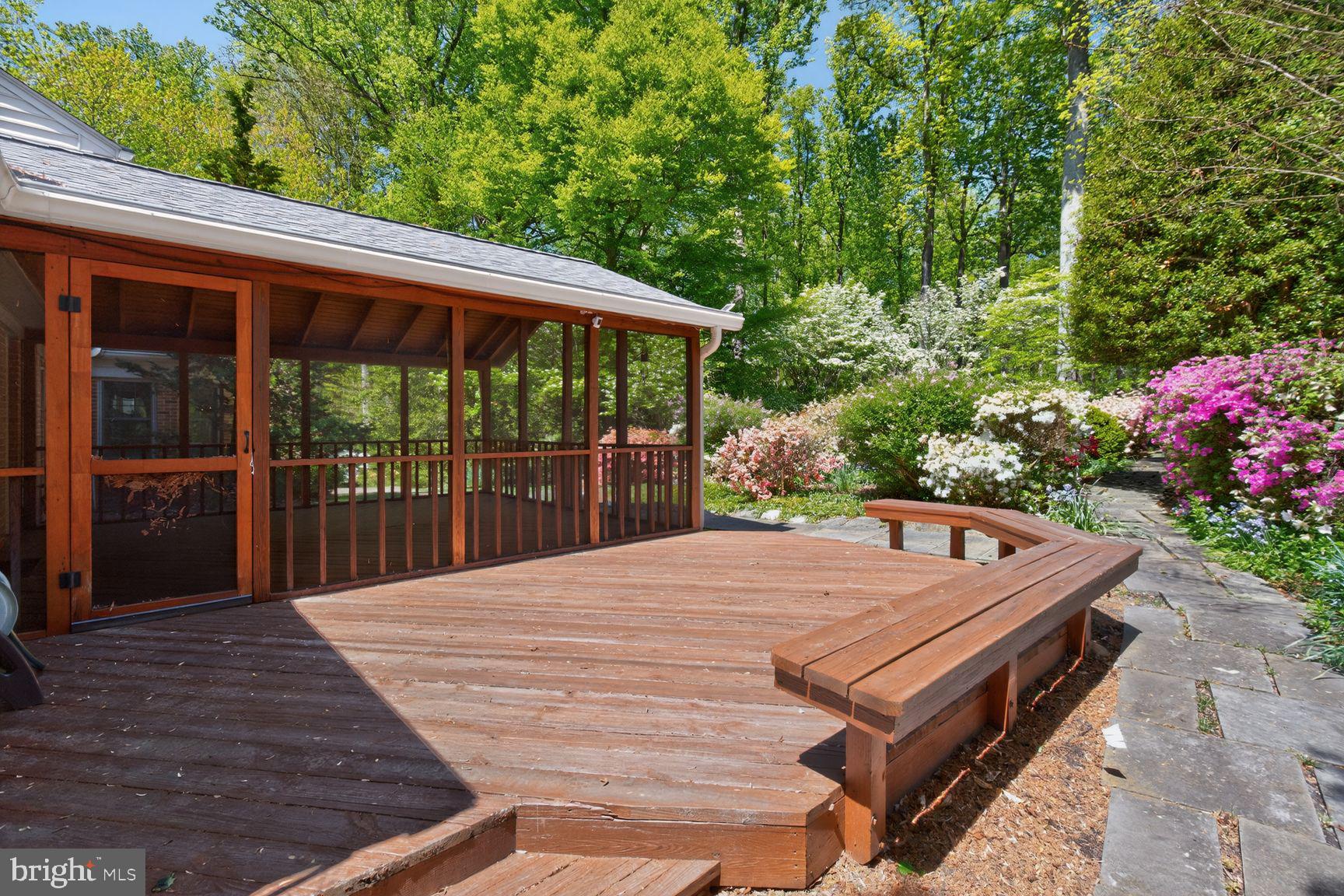 FLOWER VALLEY - Residential