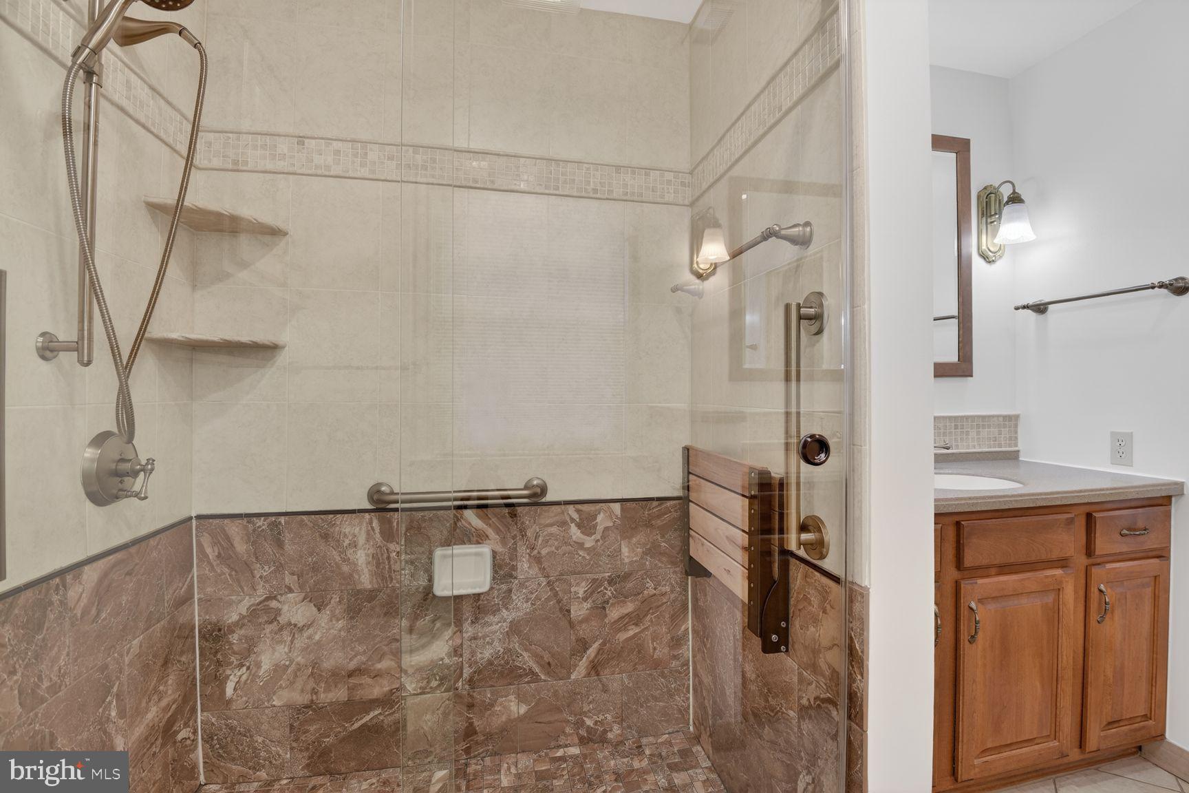 FLOWER VALLEY - Residential