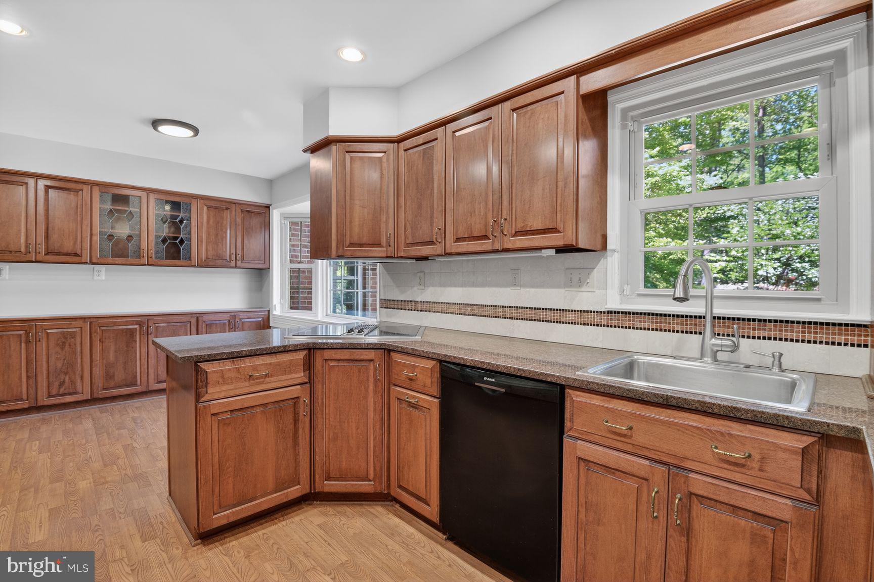 FLOWER VALLEY - Residential