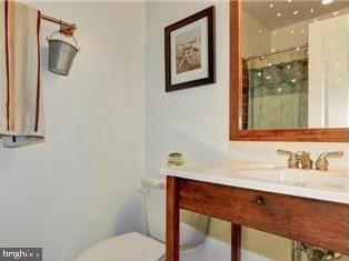 FEDERAL HILL HISTORIC DISTRICT - Residential Lease