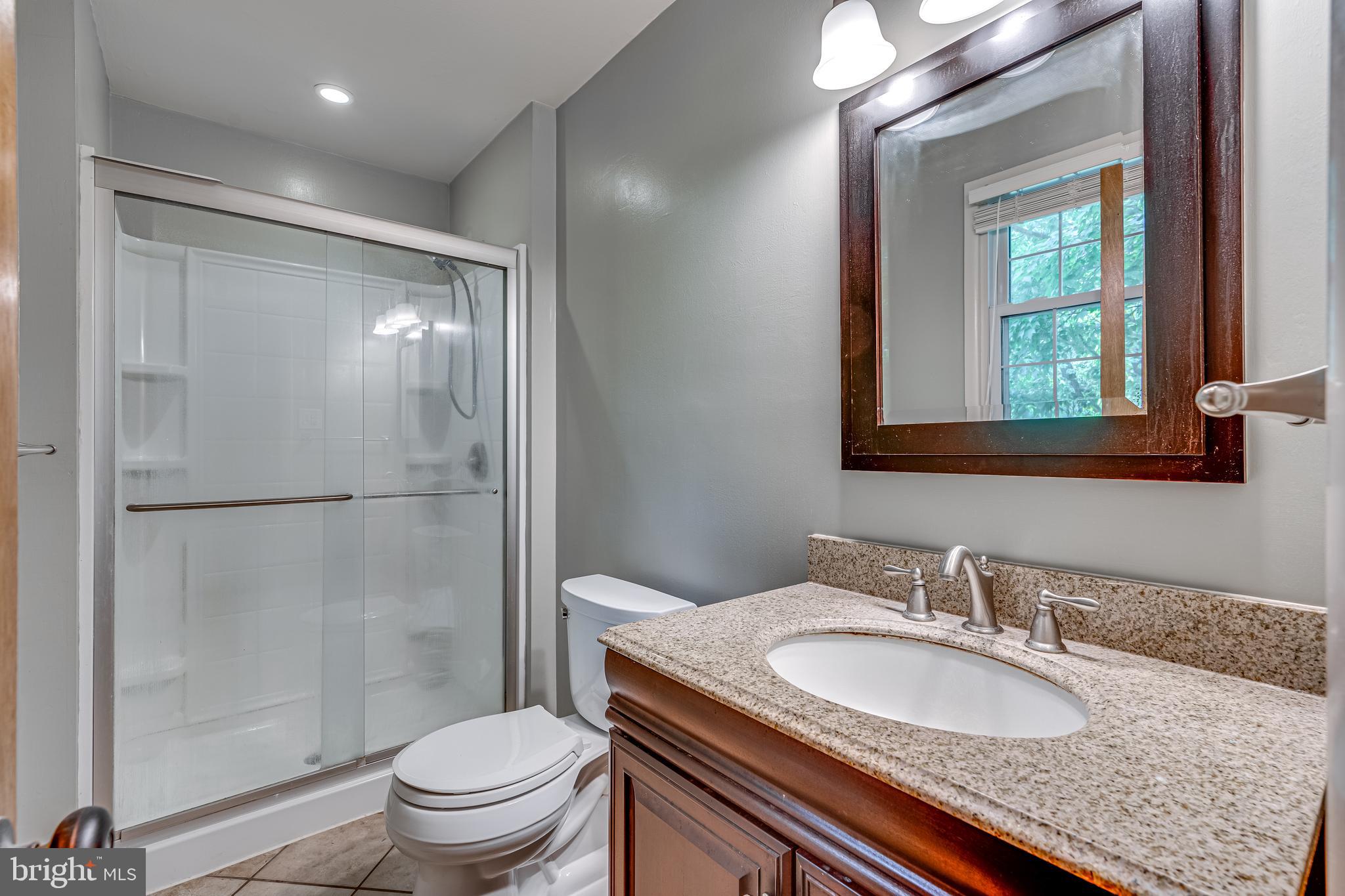 RED HILL - Residential