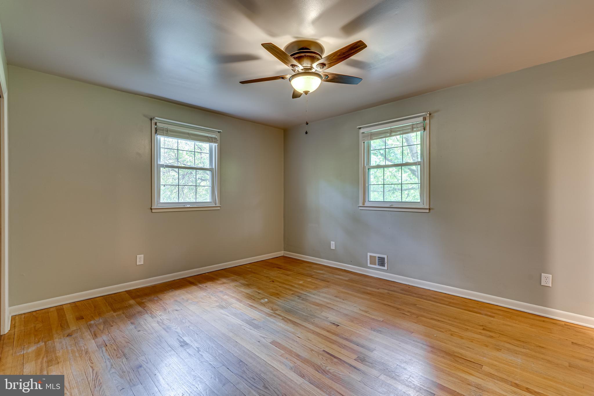 RED HILL - Residential