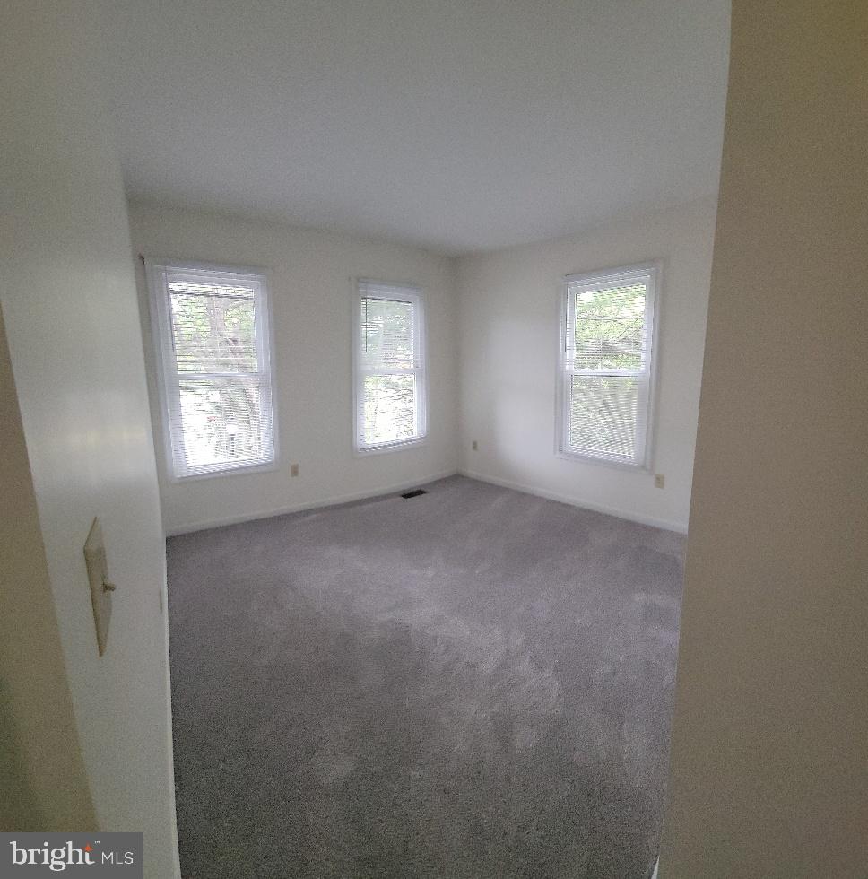 BALLANTRAYE - Residential Lease