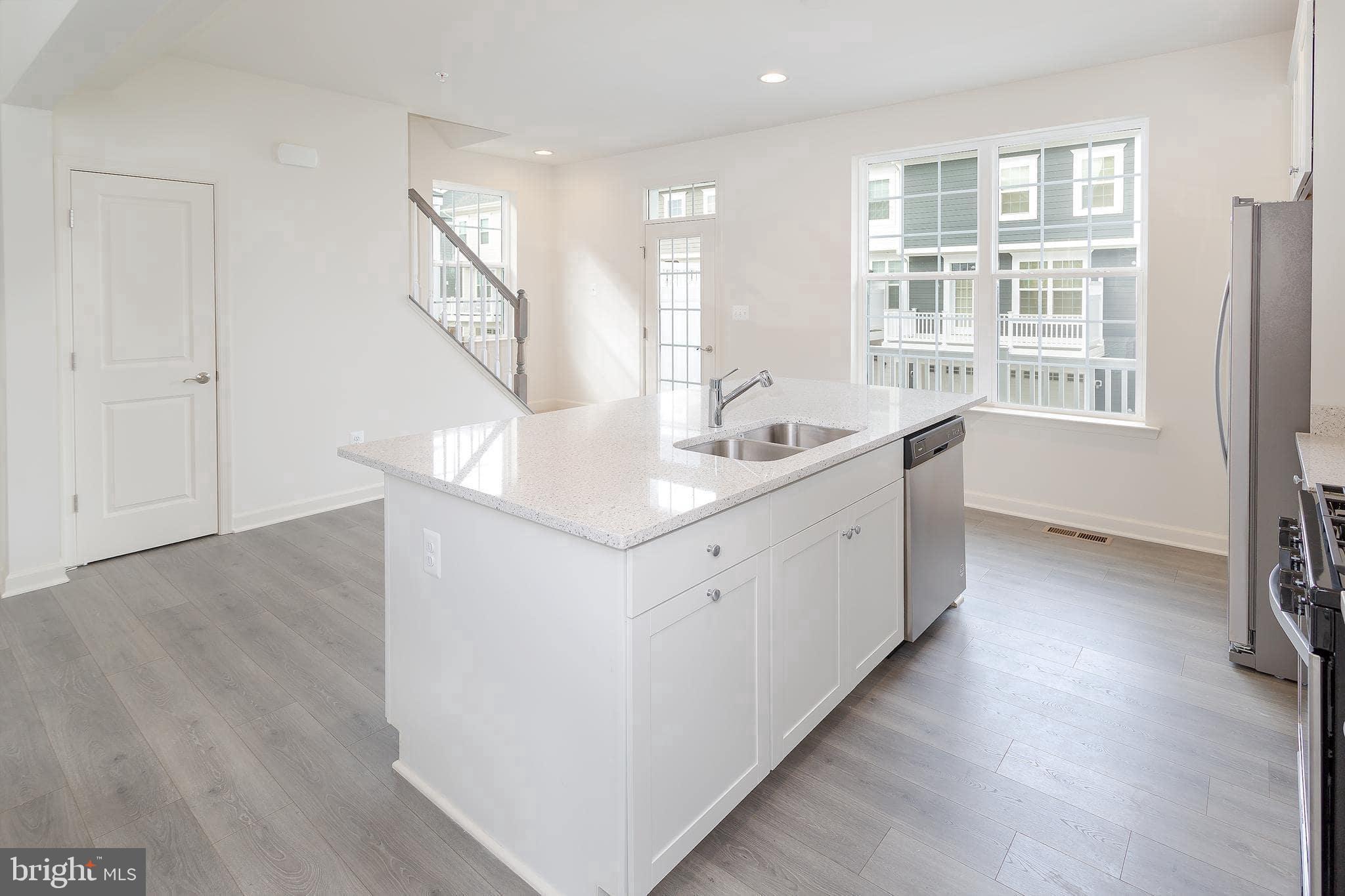 STEEPLECHASE - Residential