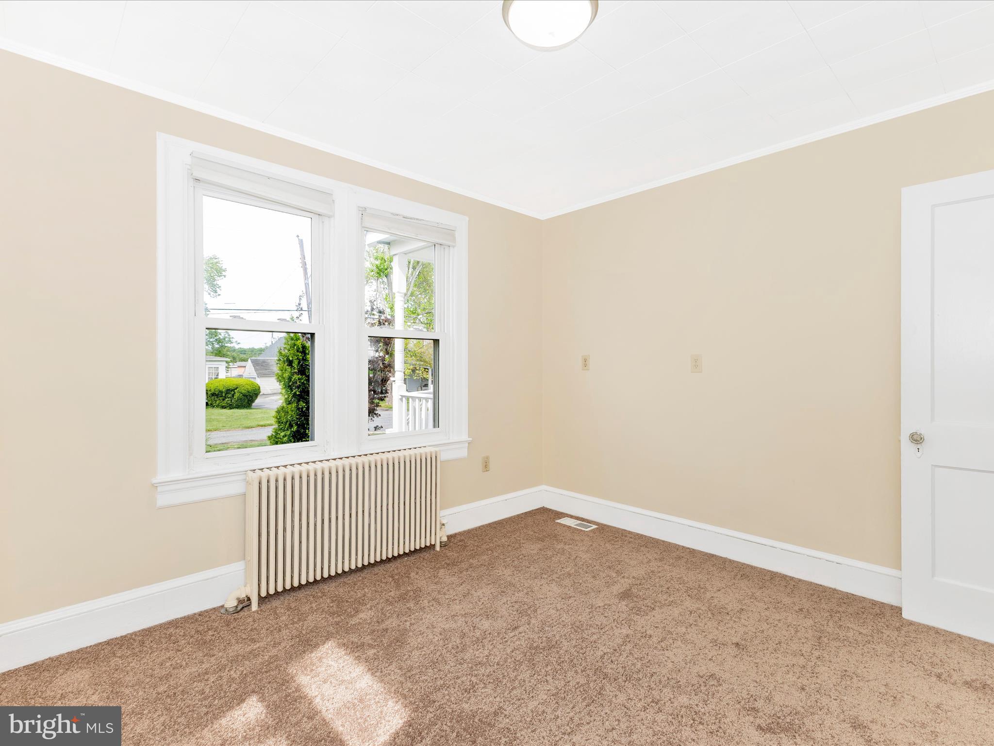 OLNEY OUTSIDE - Commercial Sale