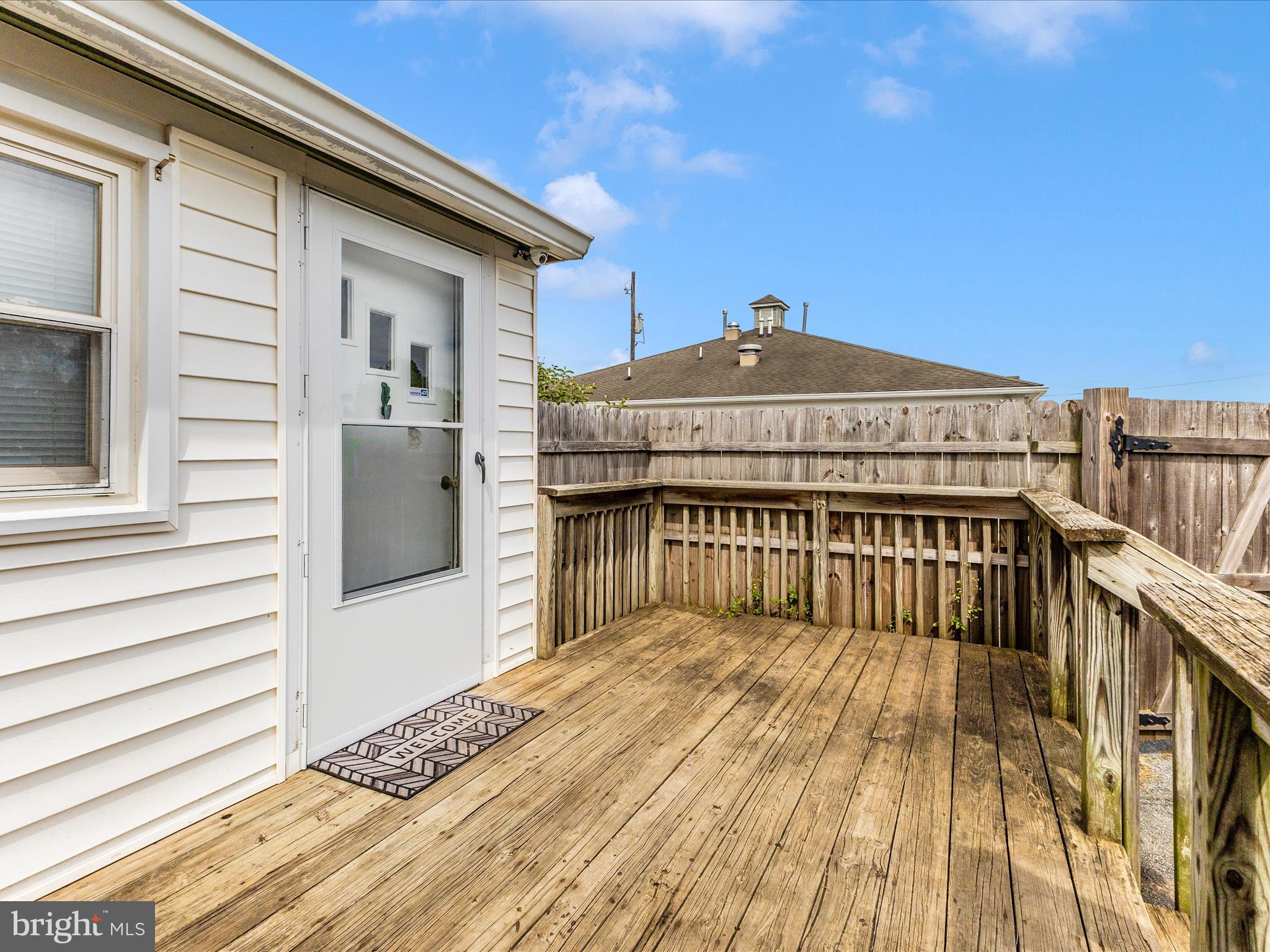 OLNEY OUTSIDE - Commercial Sale