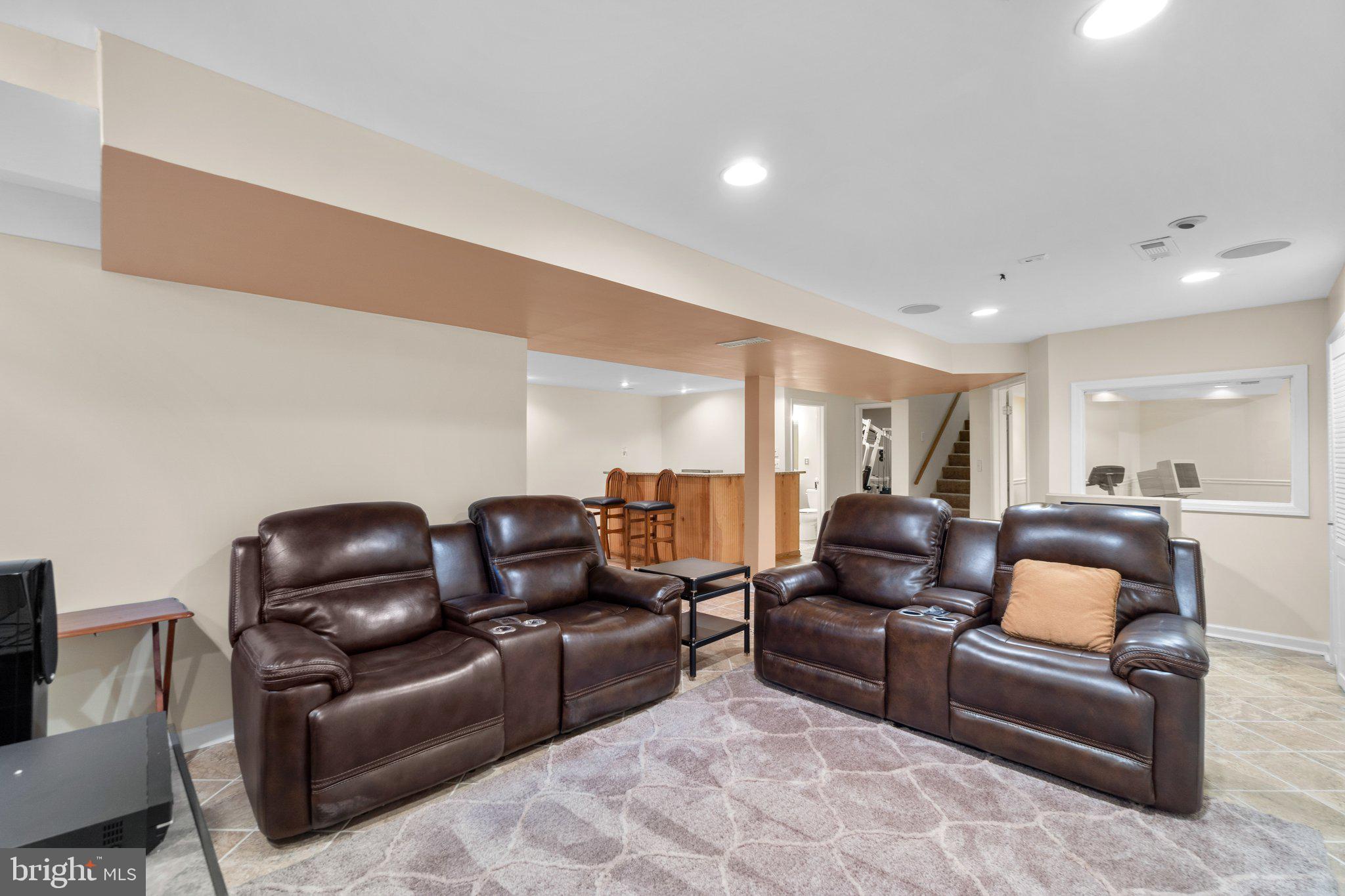 COLESVILLE PARK - Residential