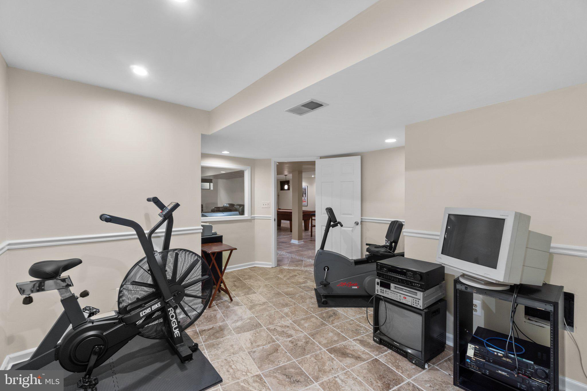 COLESVILLE PARK - Residential