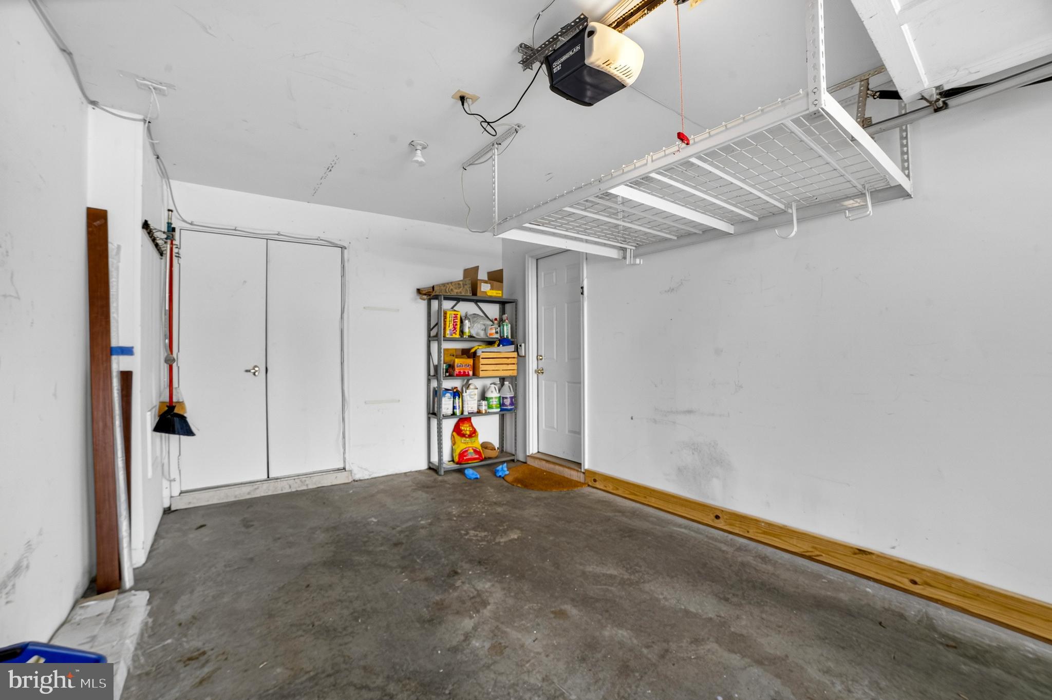 POTOMAC GROVE - Residential