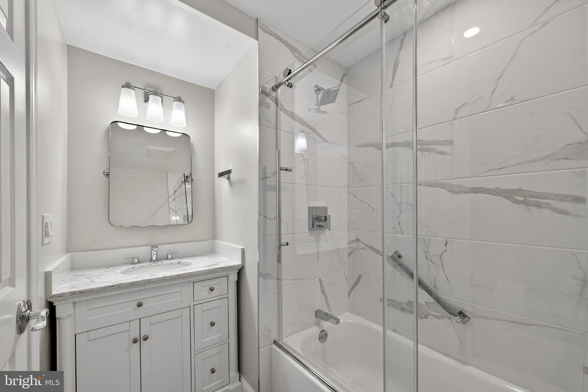 POTOMAC GROVE - Residential