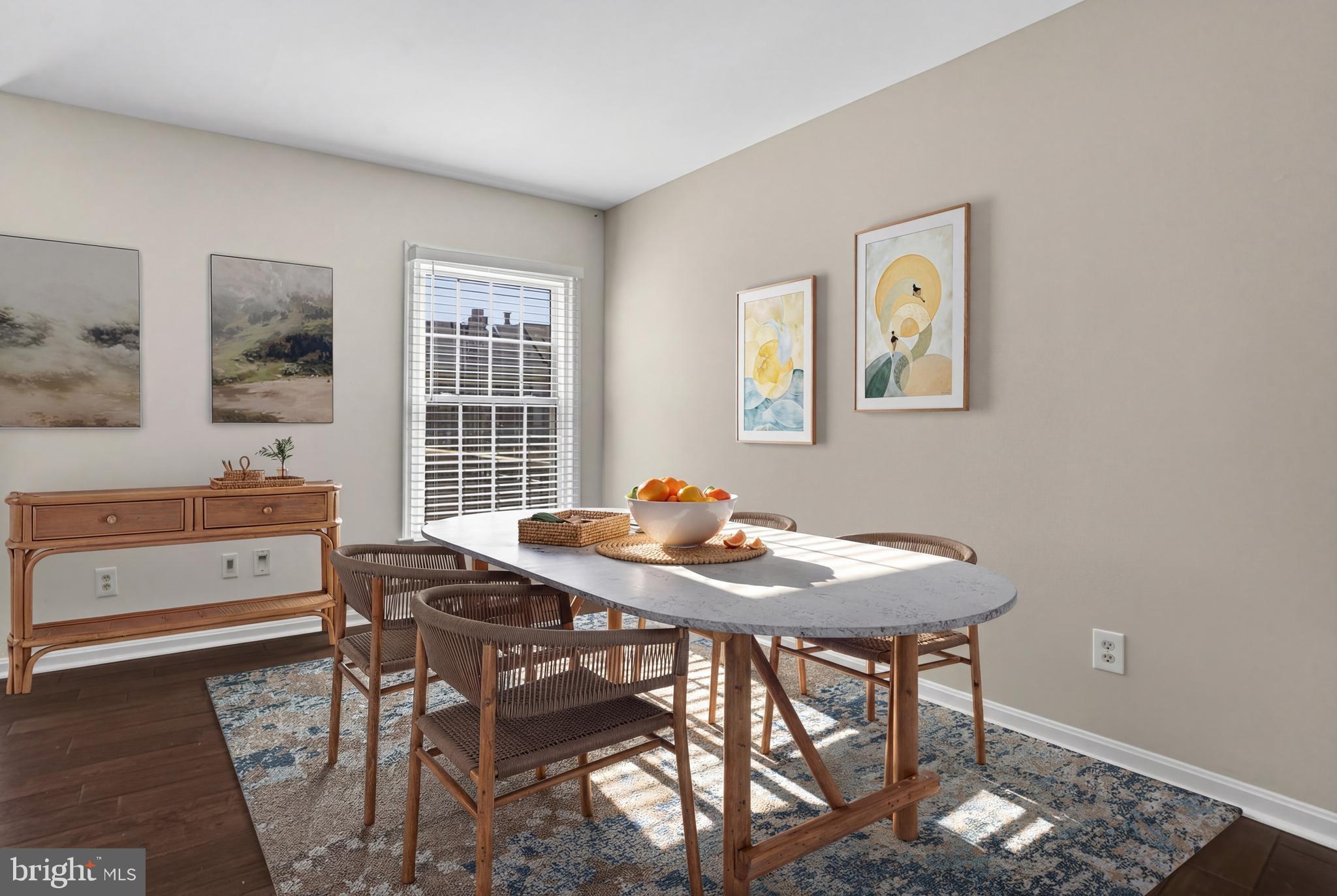 POTOMAC GROVE - Residential