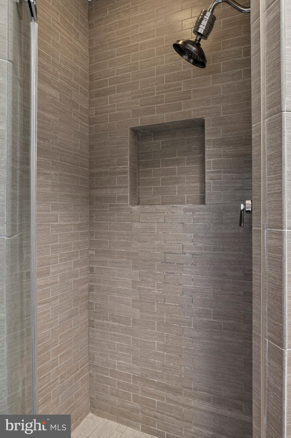 POTOMAC GROVE - Residential