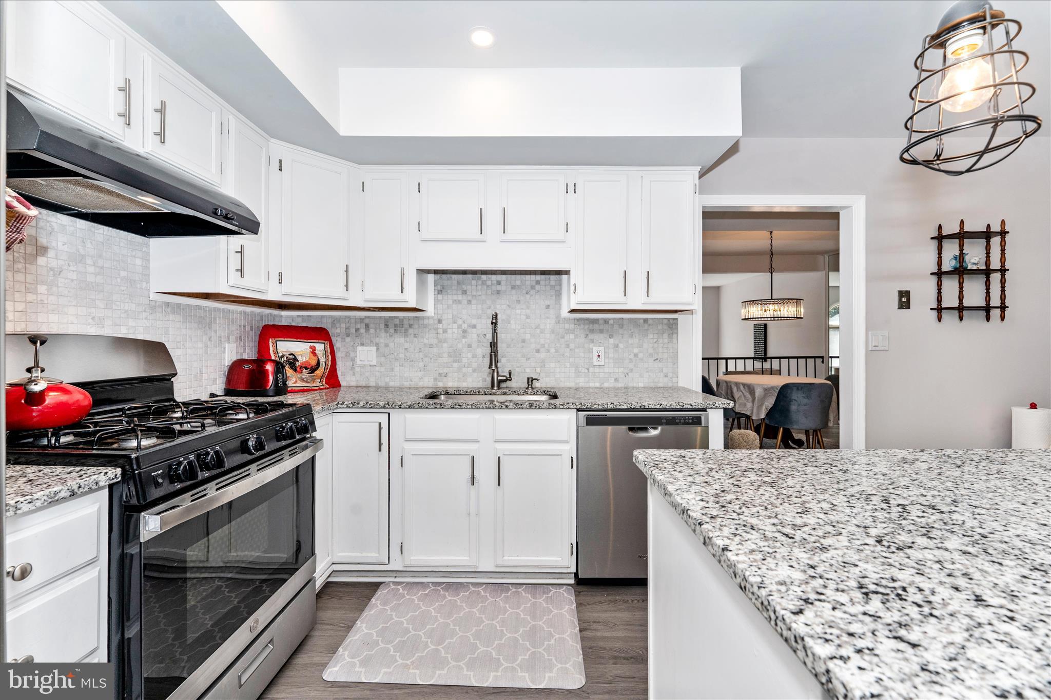 NORTH GATE TOWNE HOMES - Residential