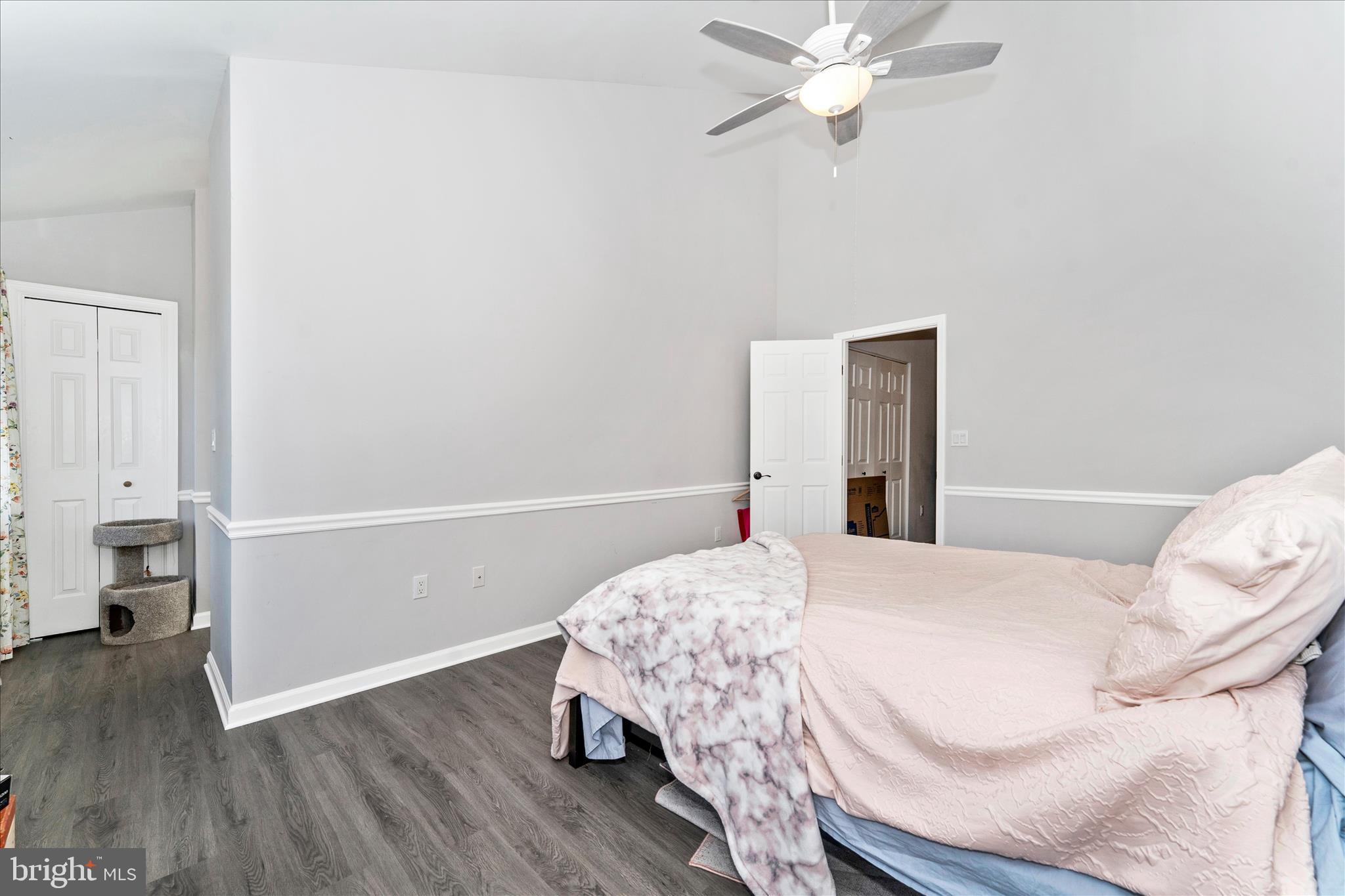 NORTH GATE TOWNE HOMES - Residential