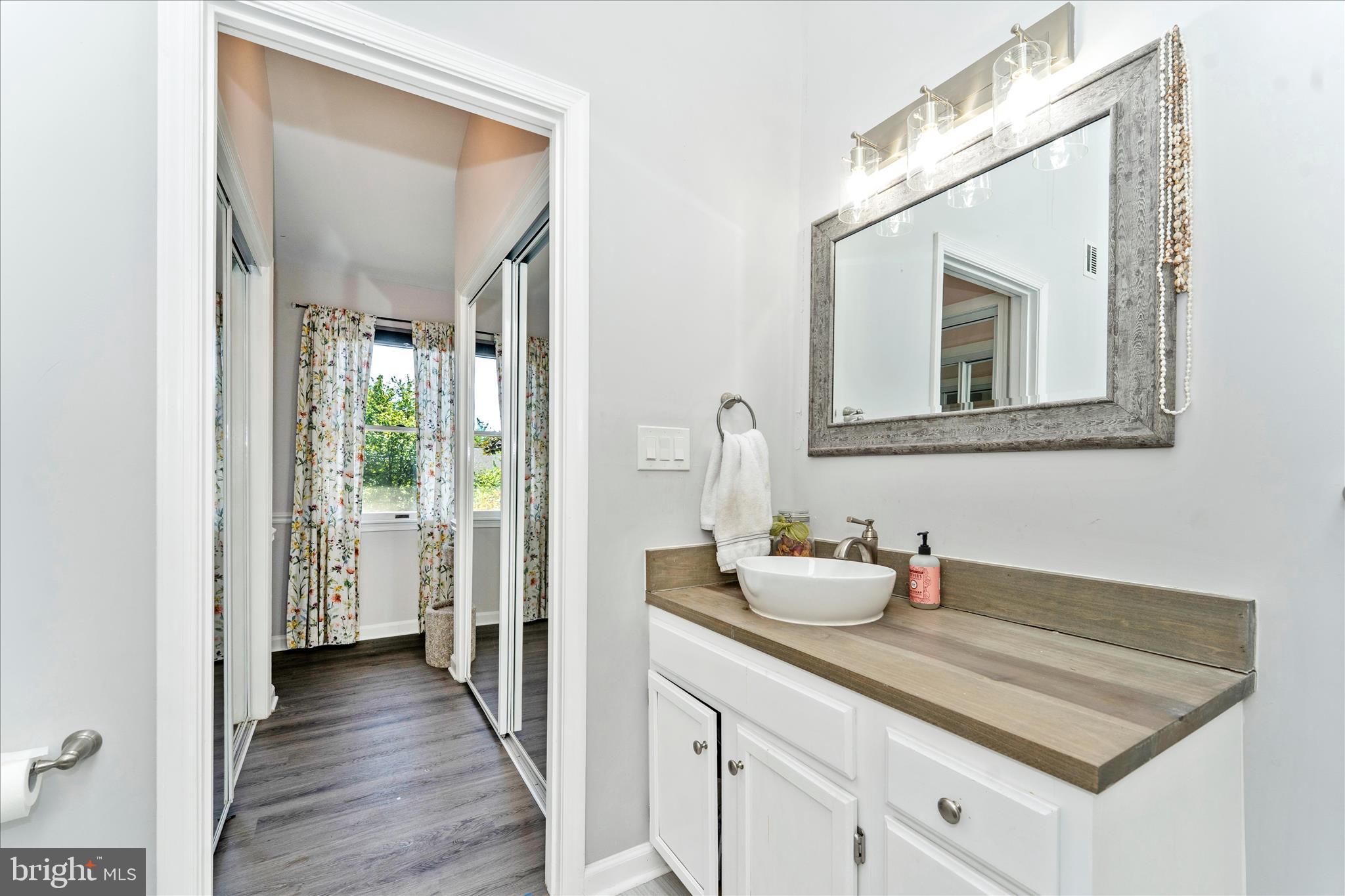 NORTH GATE TOWNE HOMES - Residential
