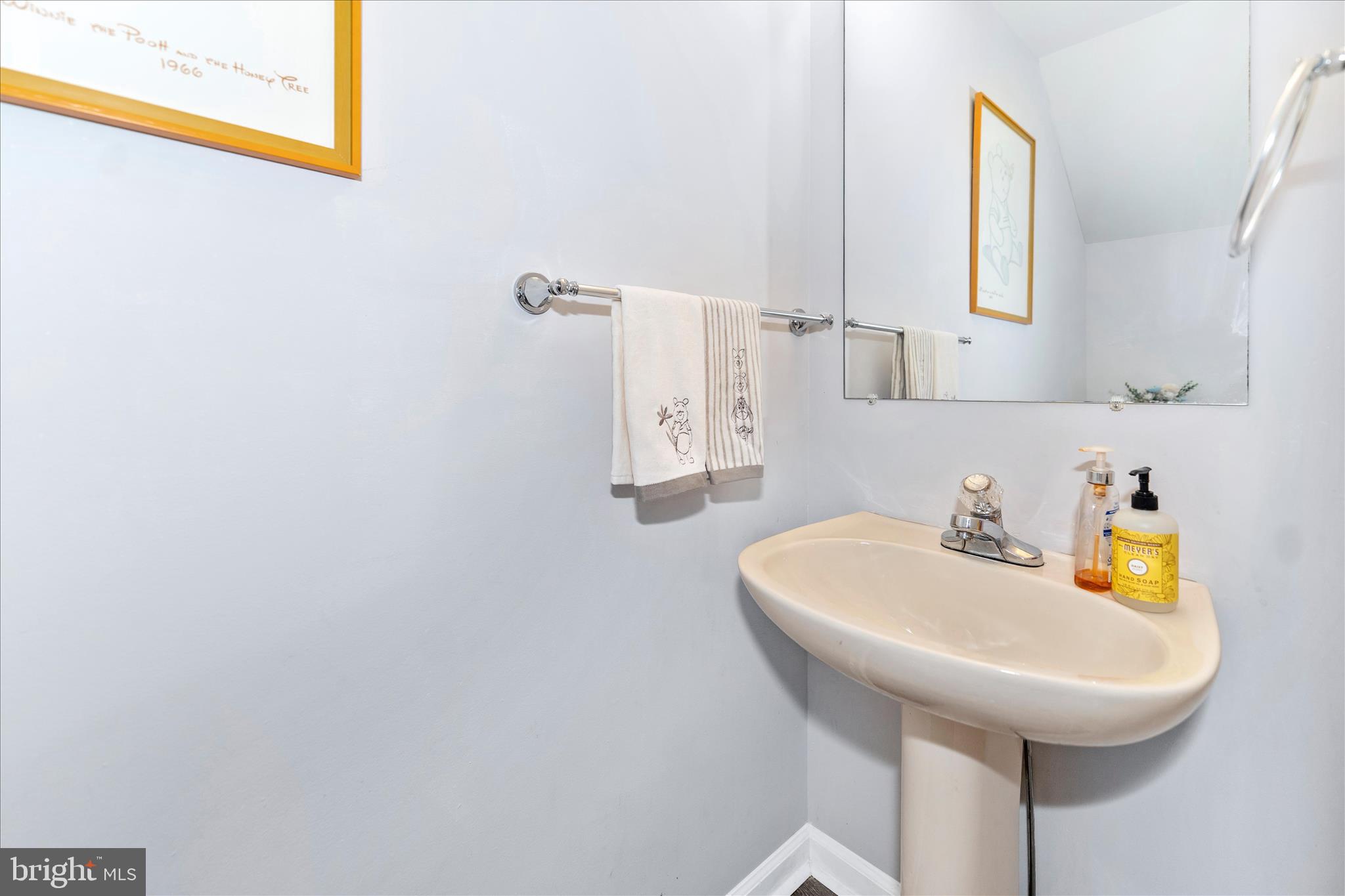 NORTH GATE TOWNE HOMES - Residential