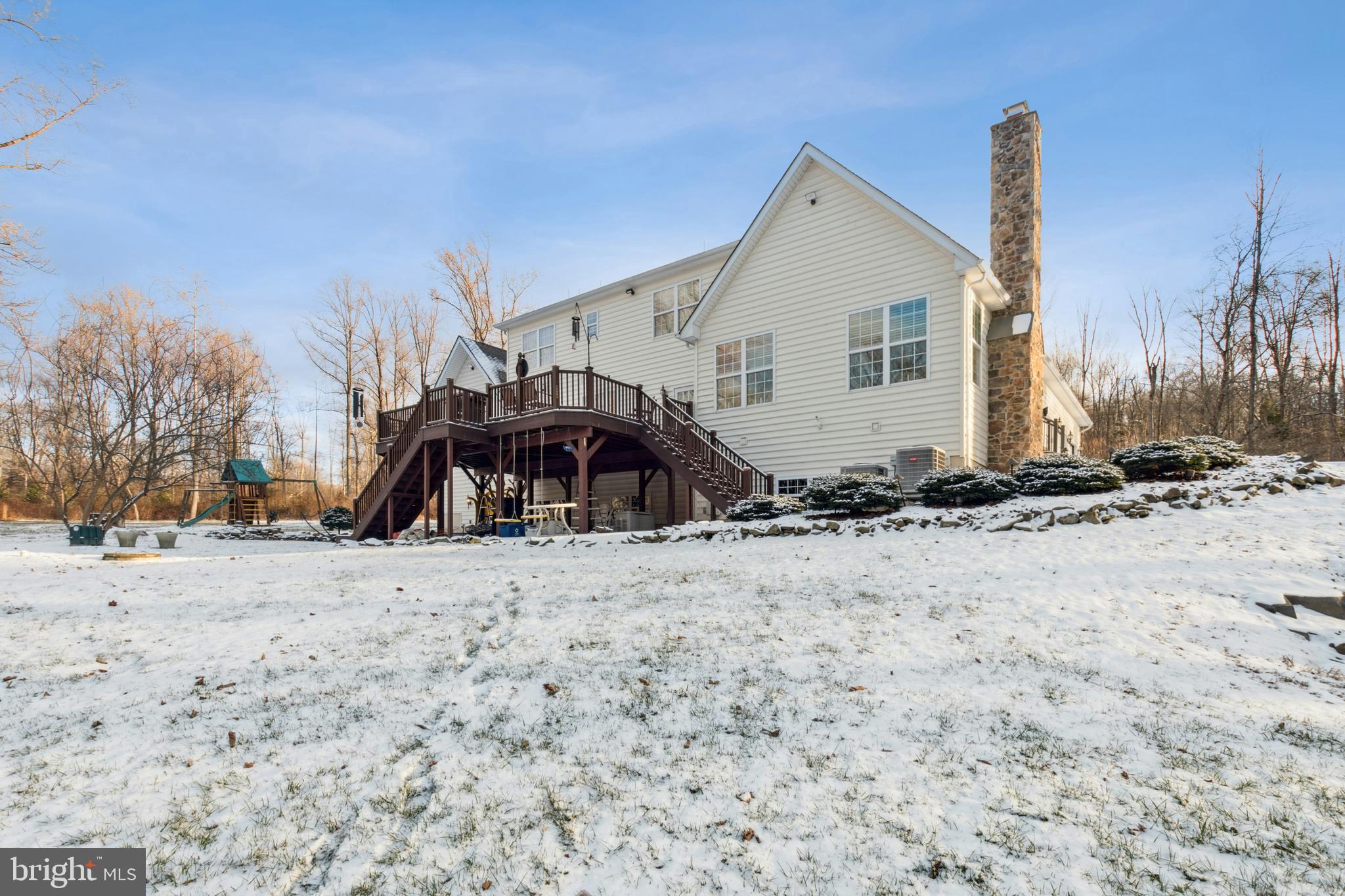 1752 CLARION LANE