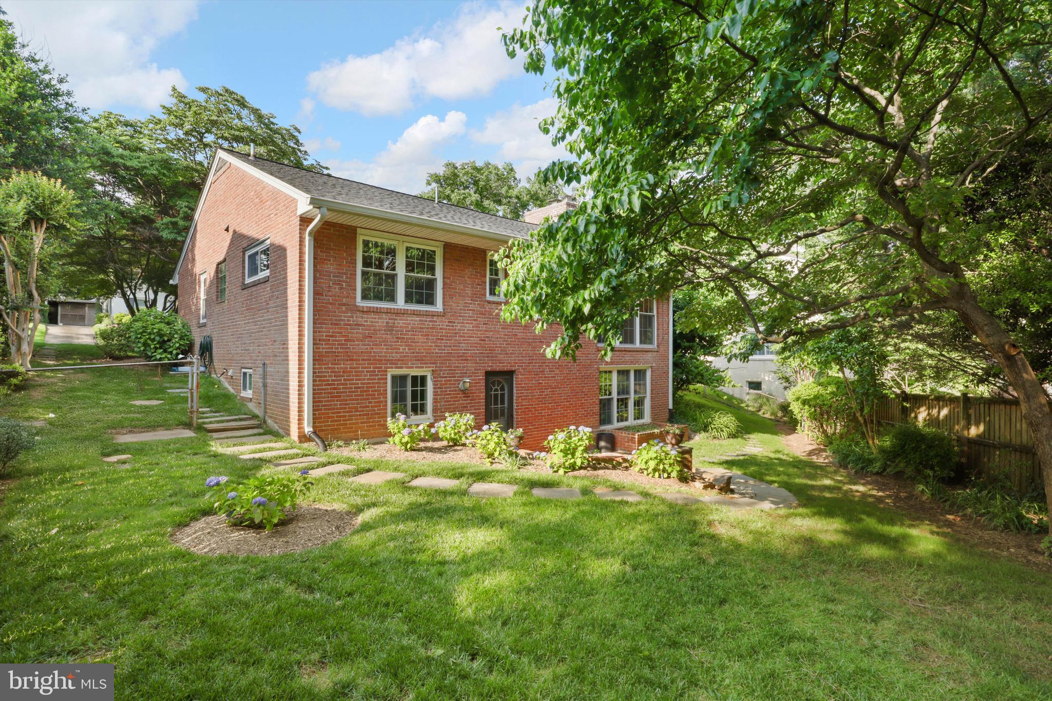 PARKWOOD - Residential