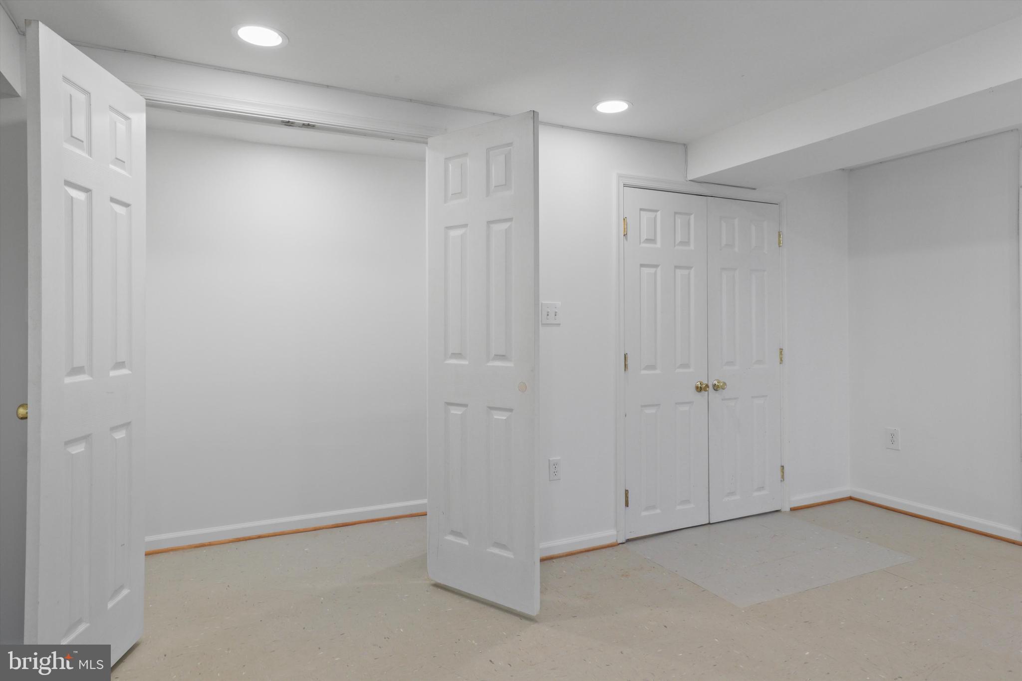 PARKWOOD - Residential