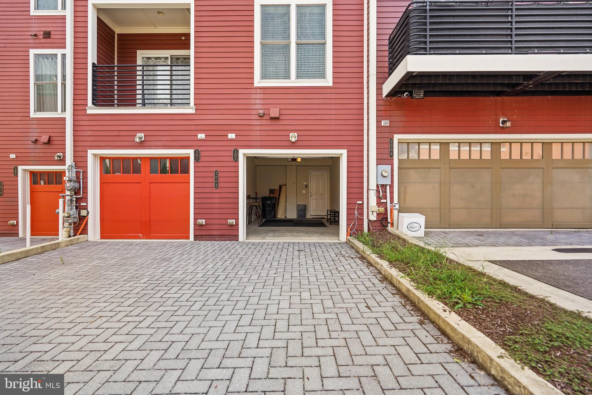 POTOMAC YARD - Residential