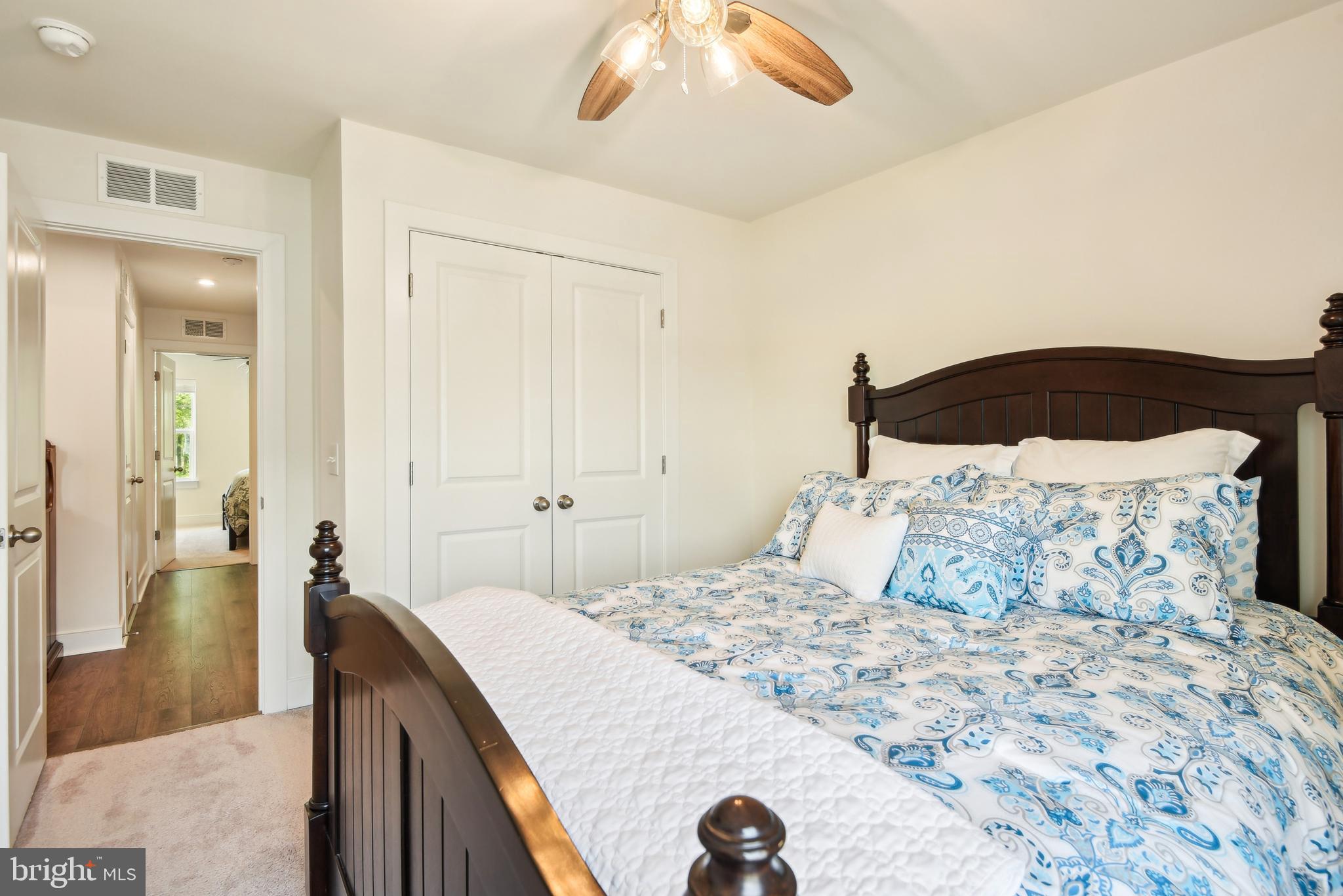 POTOMAC SHORES - Residential