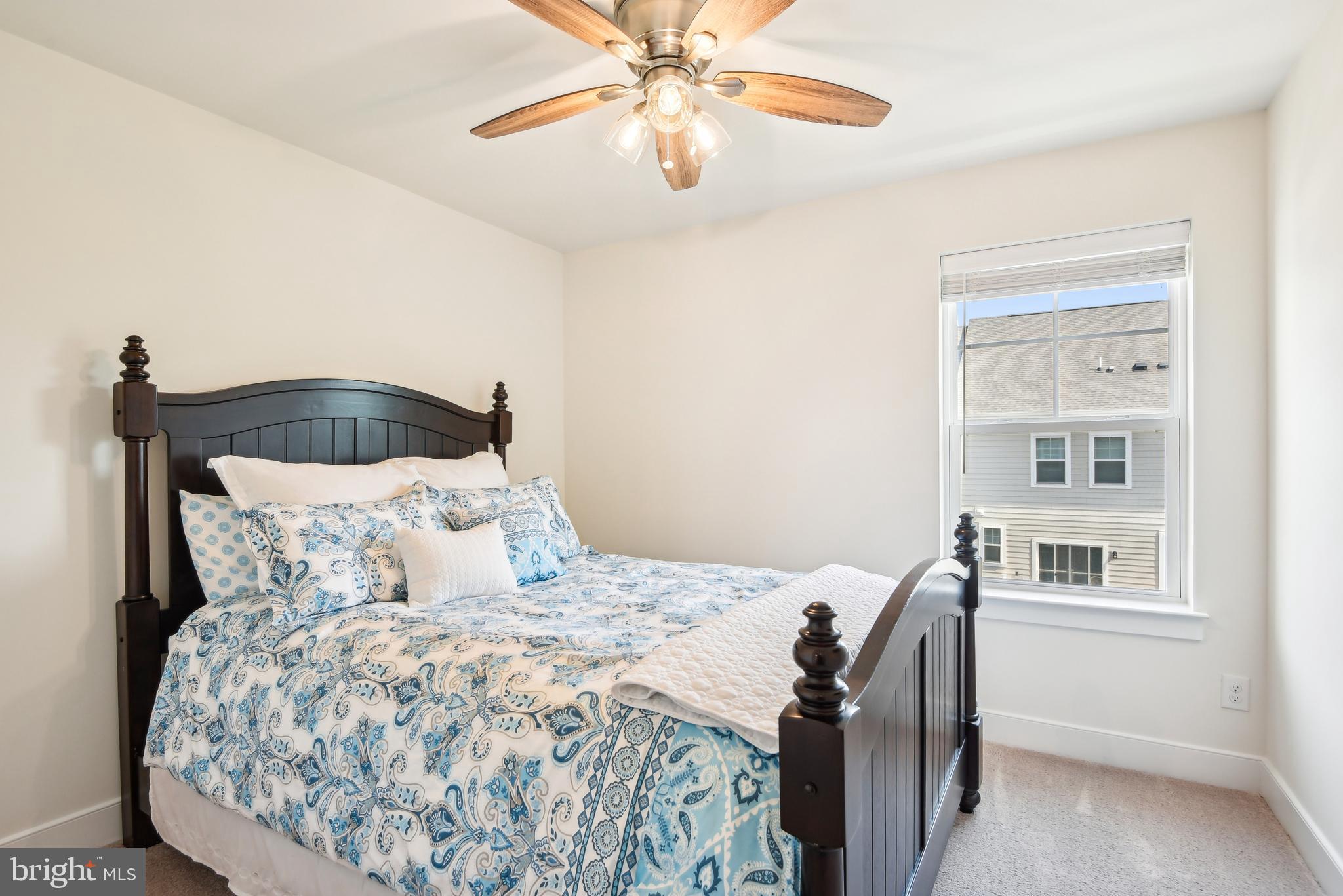 POTOMAC SHORES - Residential