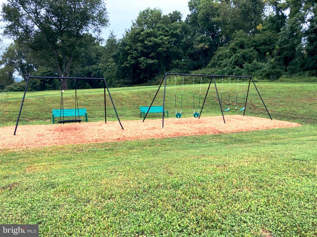 GLENLOCH - Residential Lease