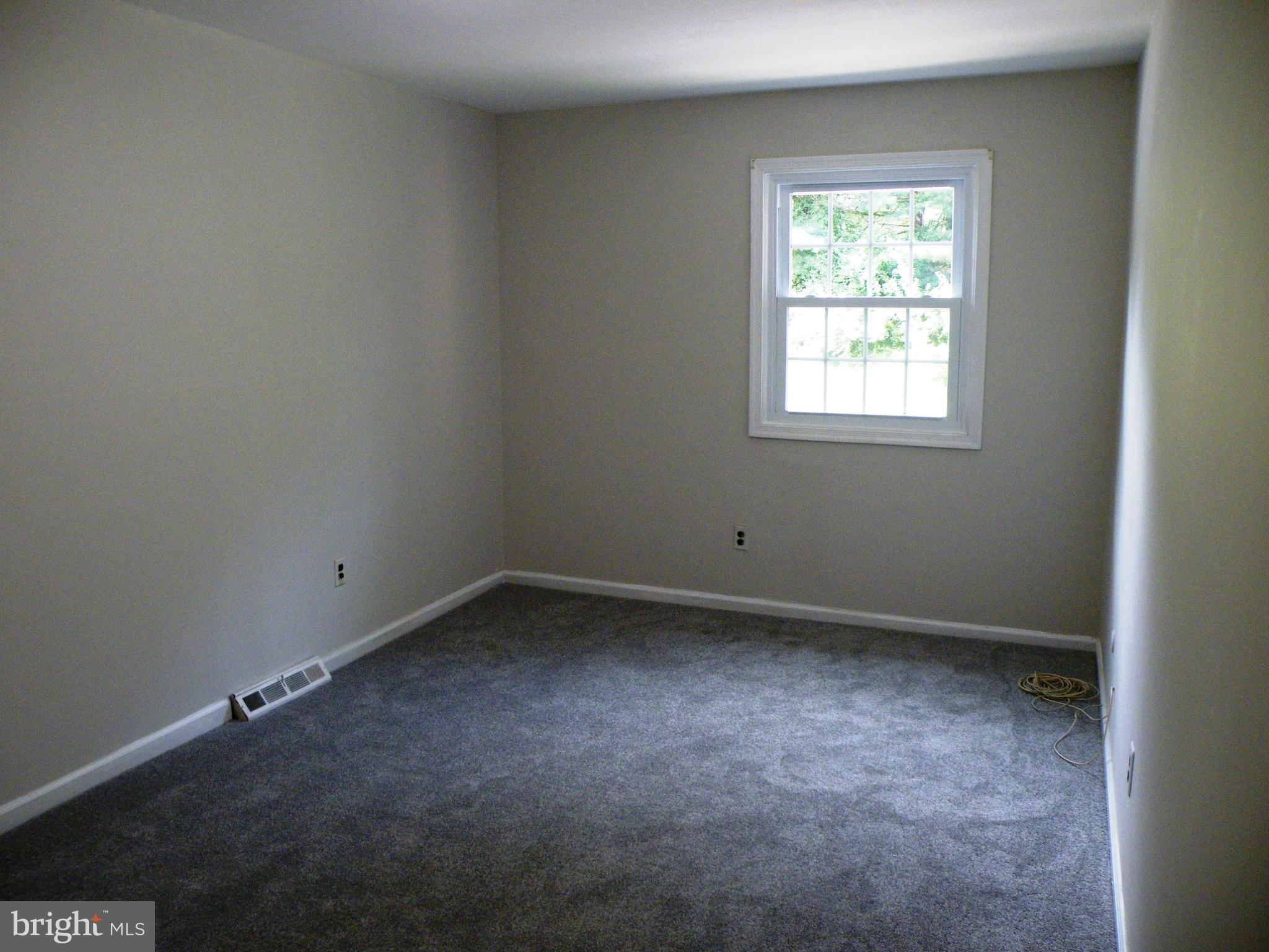 GLENLOCH - Residential Lease