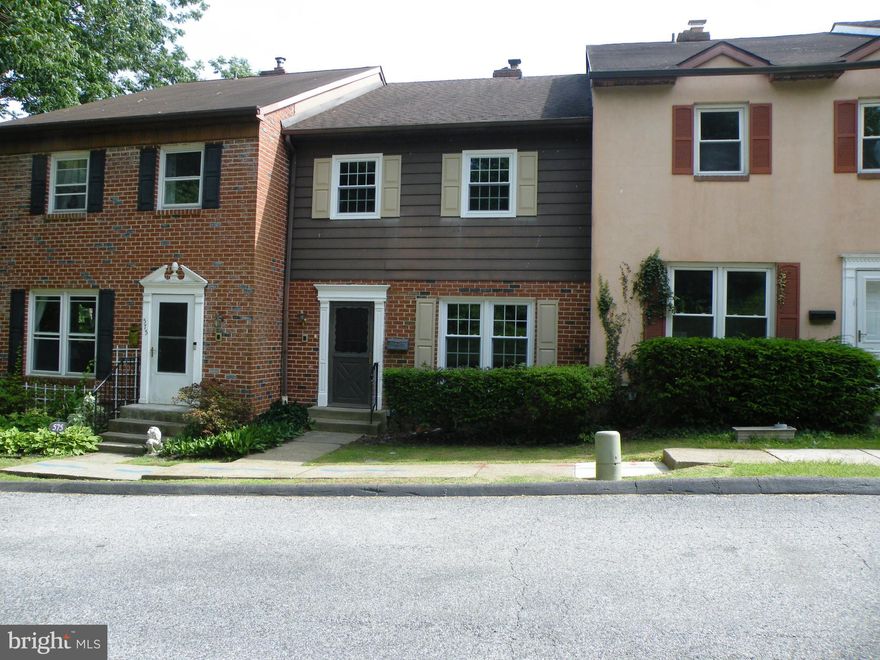 If you love nature surroundings - come and discover the location of this townhome  in  highly coveted community in Media, Pa.  3 bedrooms 2.5 baths townhome located in the quite and picturesque part of the Glenloch community. If you like to live close to the nature - this is the place. 
2022 remodeled  kitchen,  floring,  paint, upgraded baths,  electrical service and many other improvements.
First and second floors have sliders to decs/balconies. Lower level has sliders to the patio - all with an amazing view on the woods and the pond.  Assigned 1 spot in the carport and space in the front of the unit.

Make your appointment today!