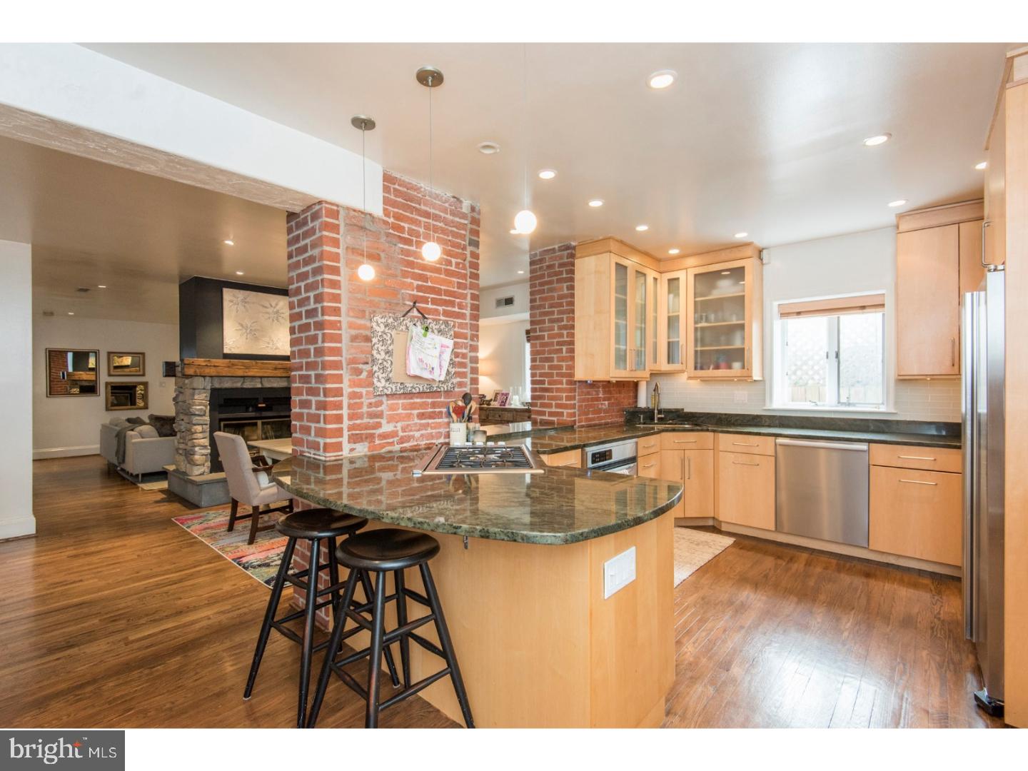 WASHINGTON SQ WEST - Residential