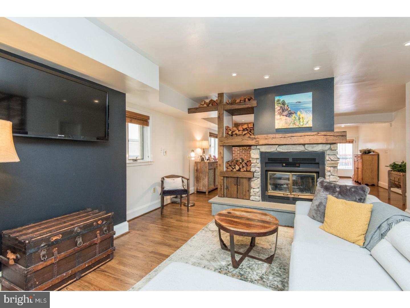 WASHINGTON SQ WEST - Residential