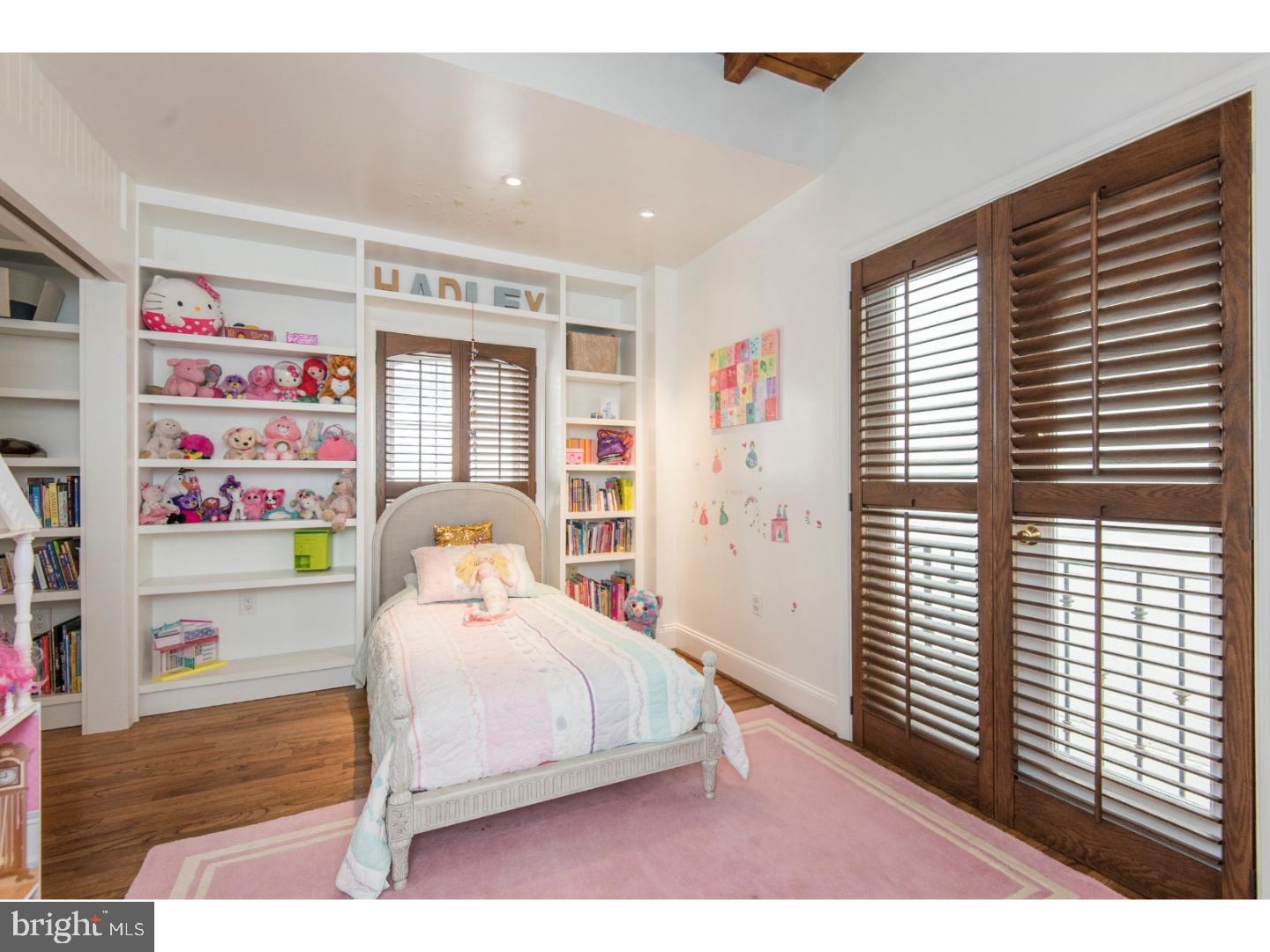 WASHINGTON SQ WEST - Residential