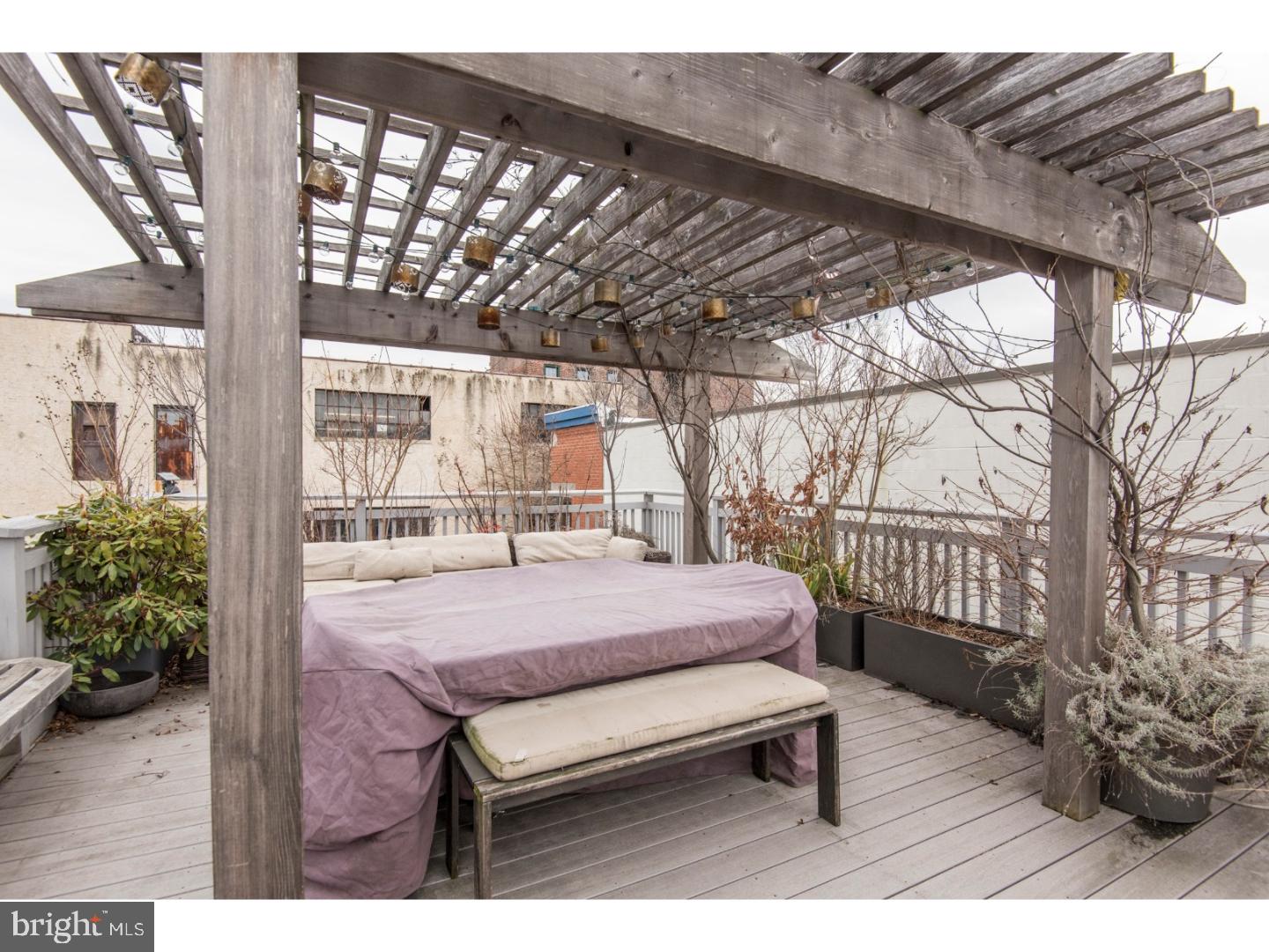 WASHINGTON SQ WEST - Residential