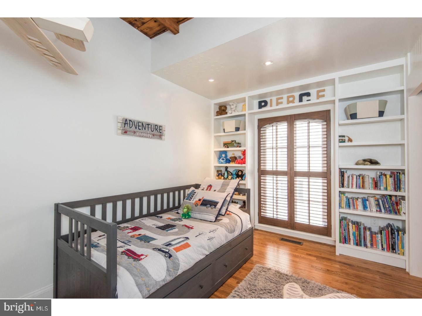 WASHINGTON SQ WEST - Residential