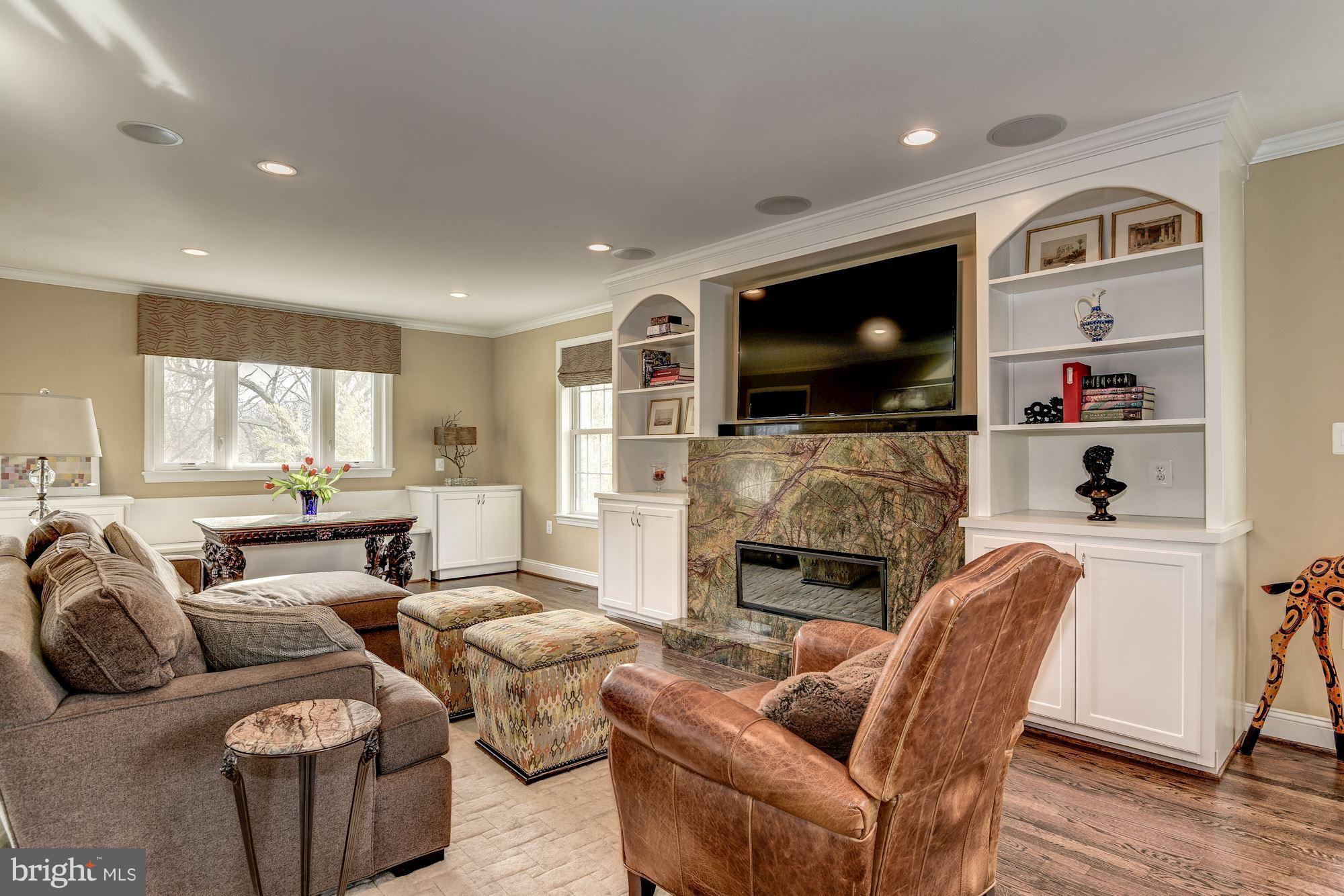 DONALDSON RUN - Residential