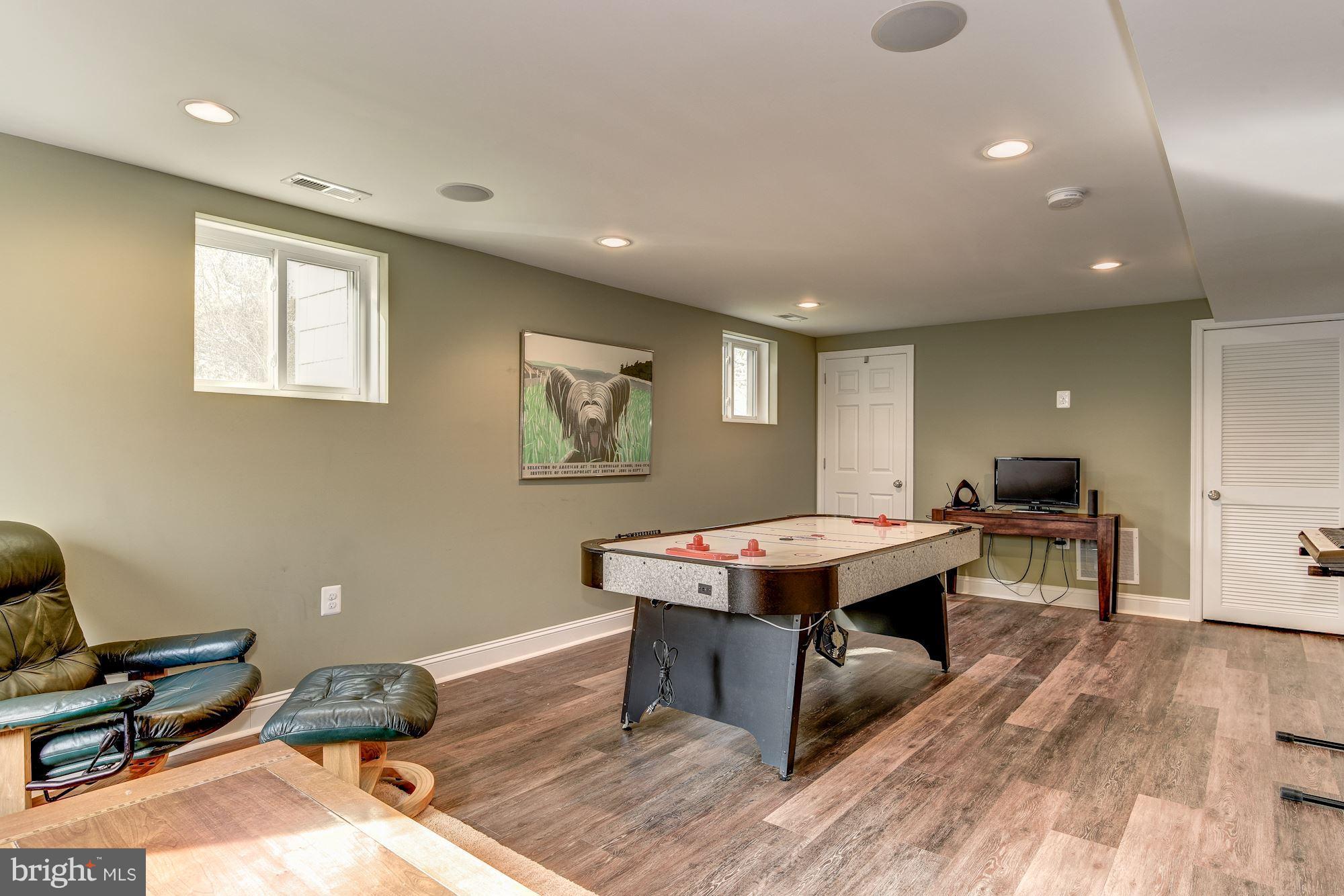 DONALDSON RUN - Residential