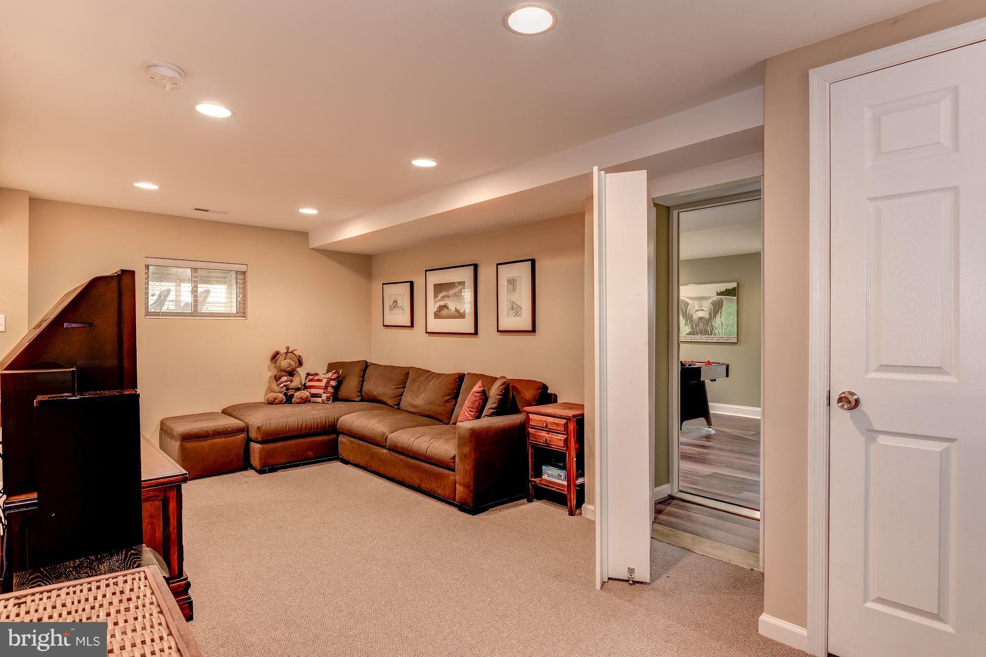 DONALDSON RUN - Residential