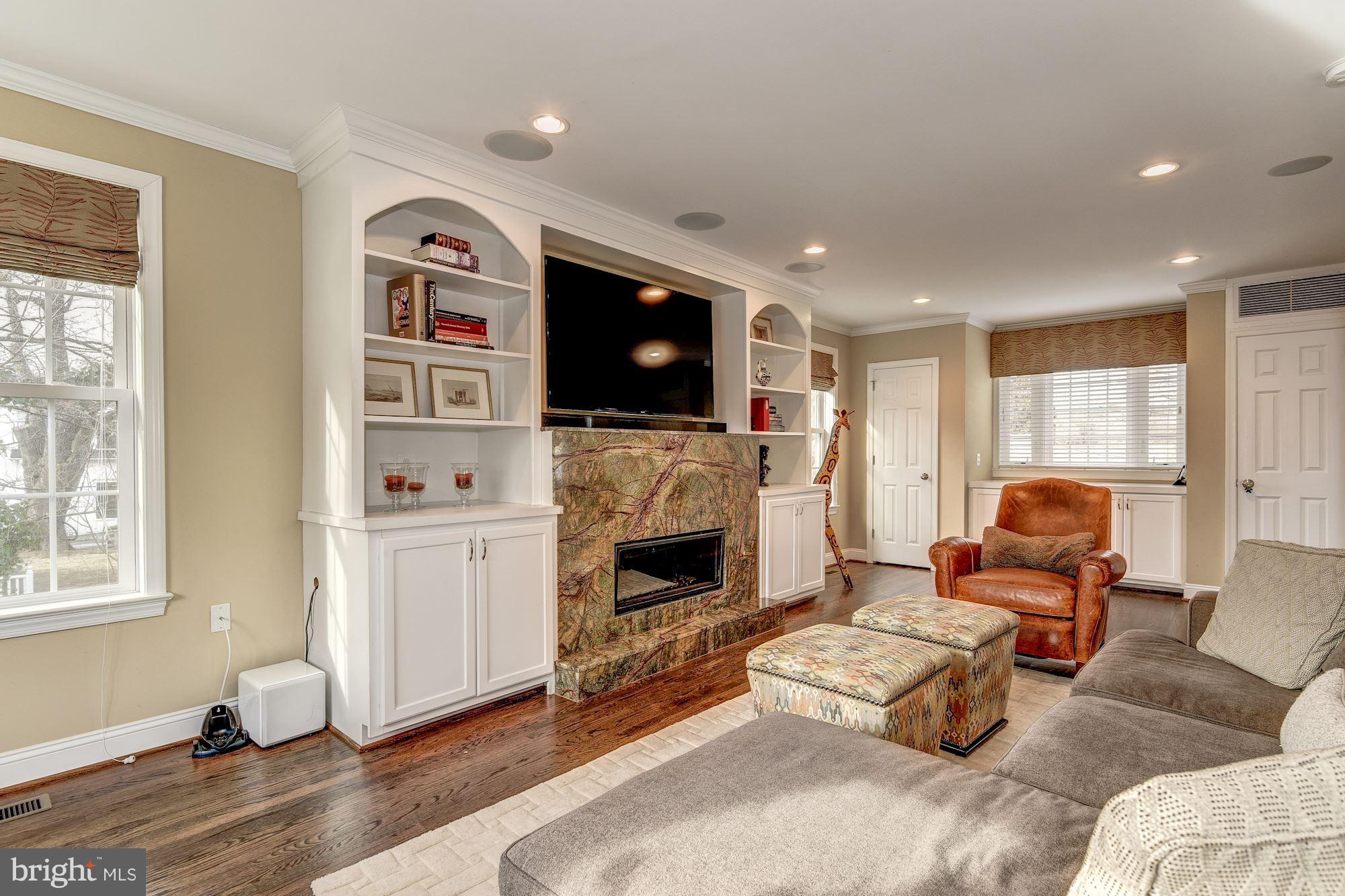 DONALDSON RUN - Residential