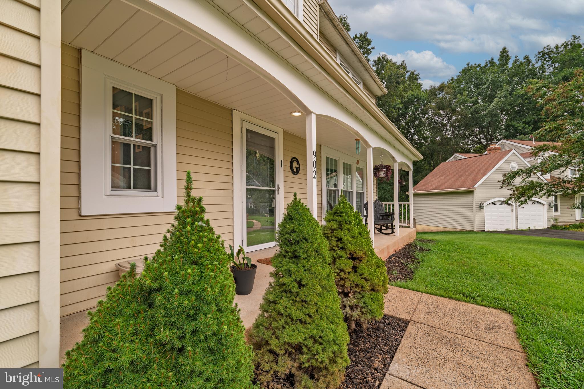 902 OLD RIVER WAY COURT