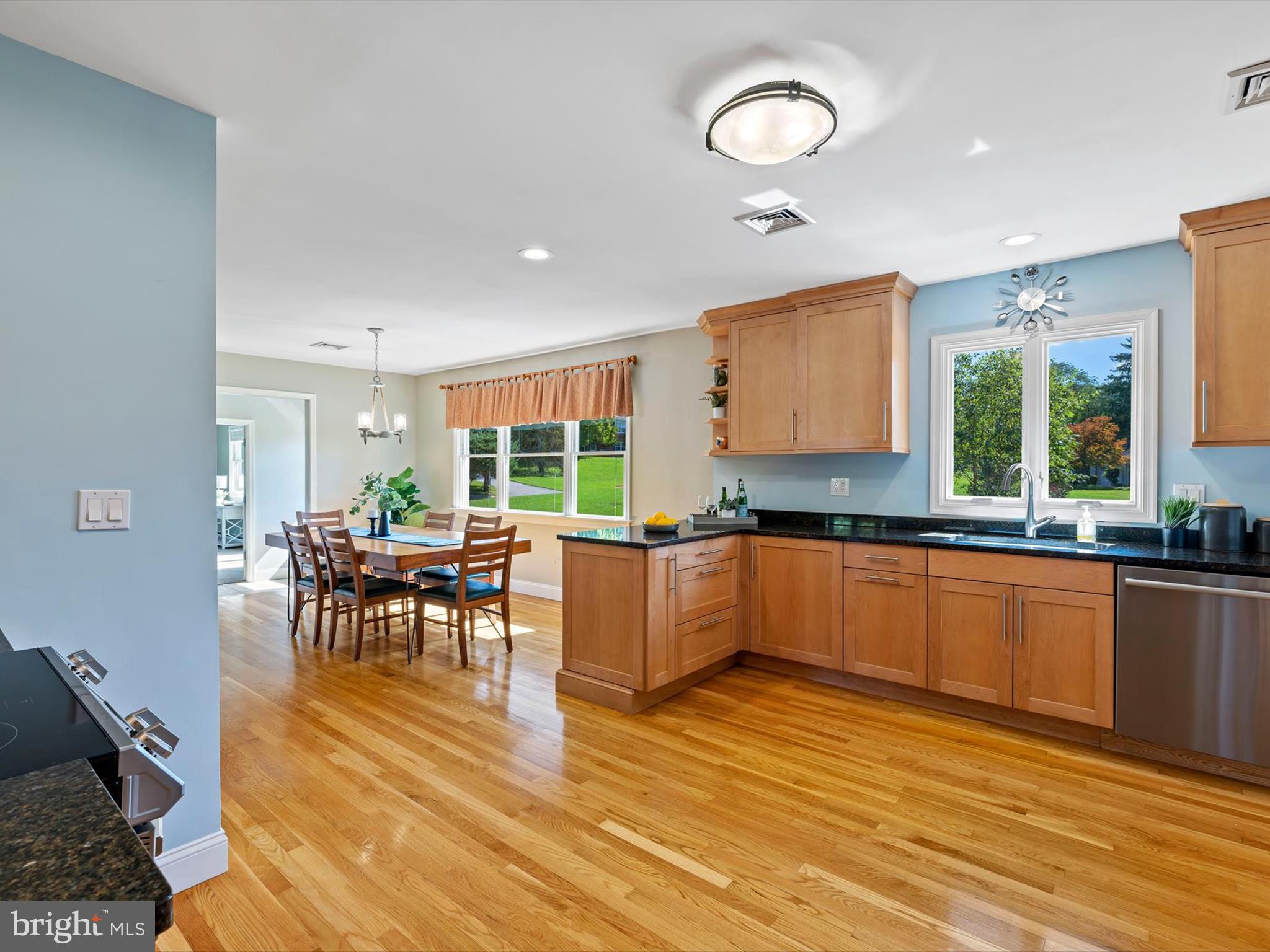 HAMPTON - Residential