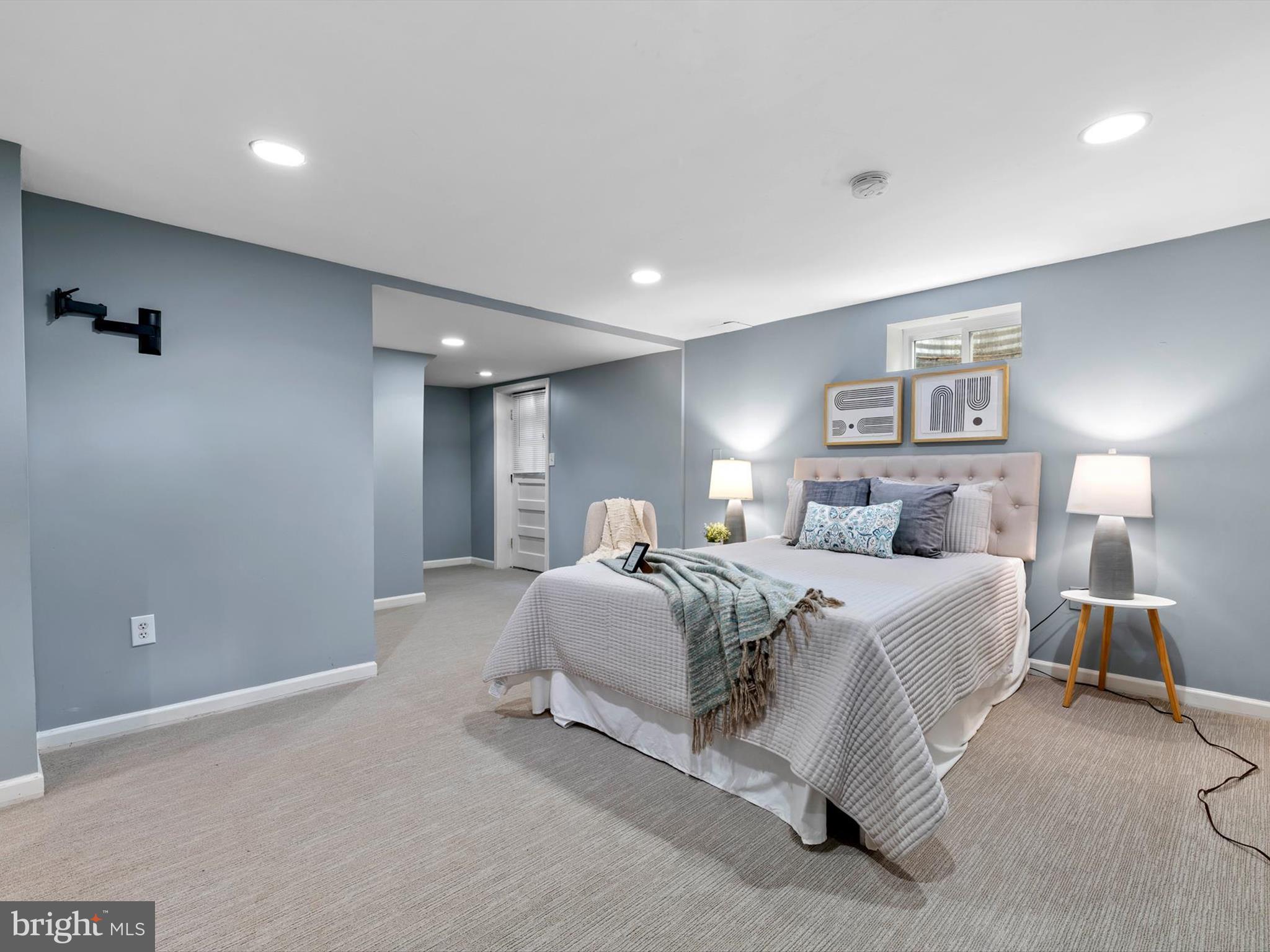 HAMPTON - Residential