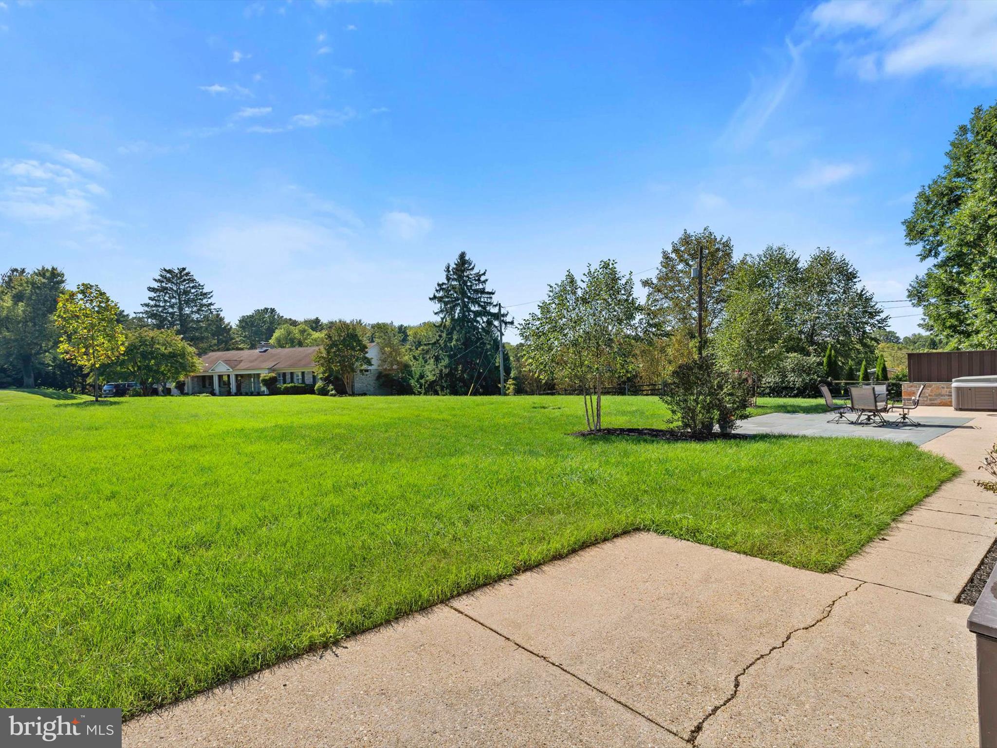 HAMPTON - Residential