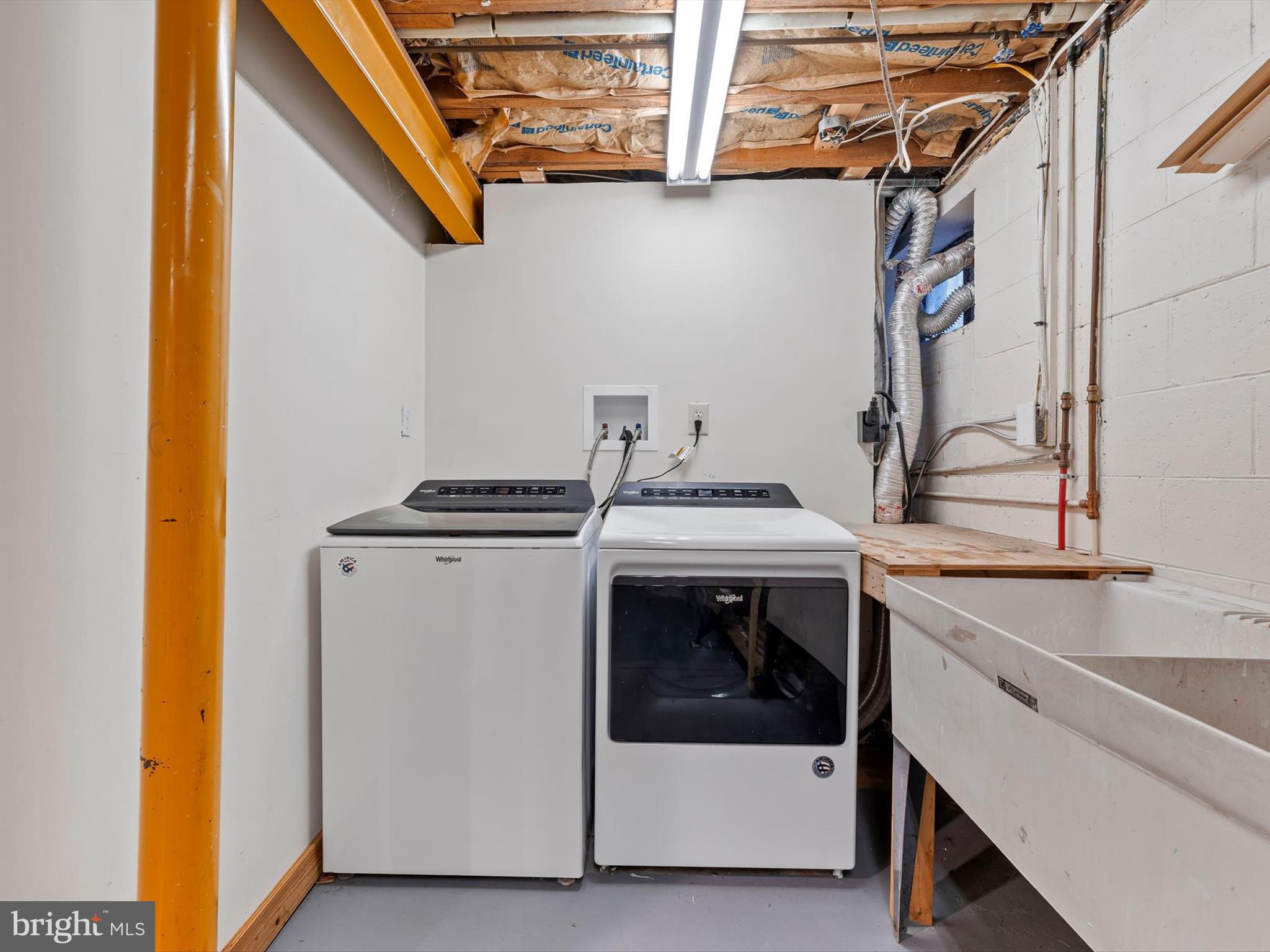 HAMPTON - Residential