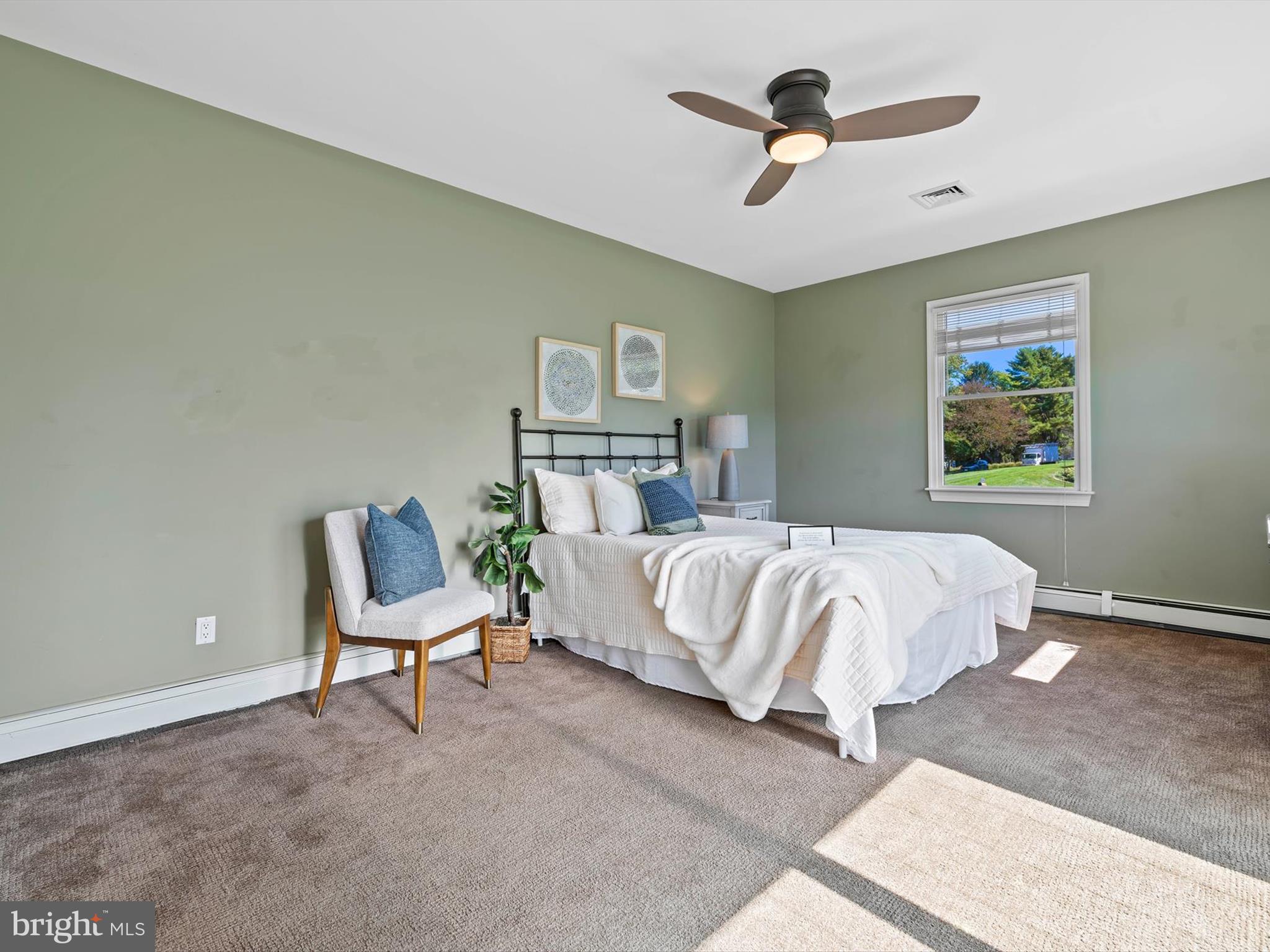 HAMPTON - Residential