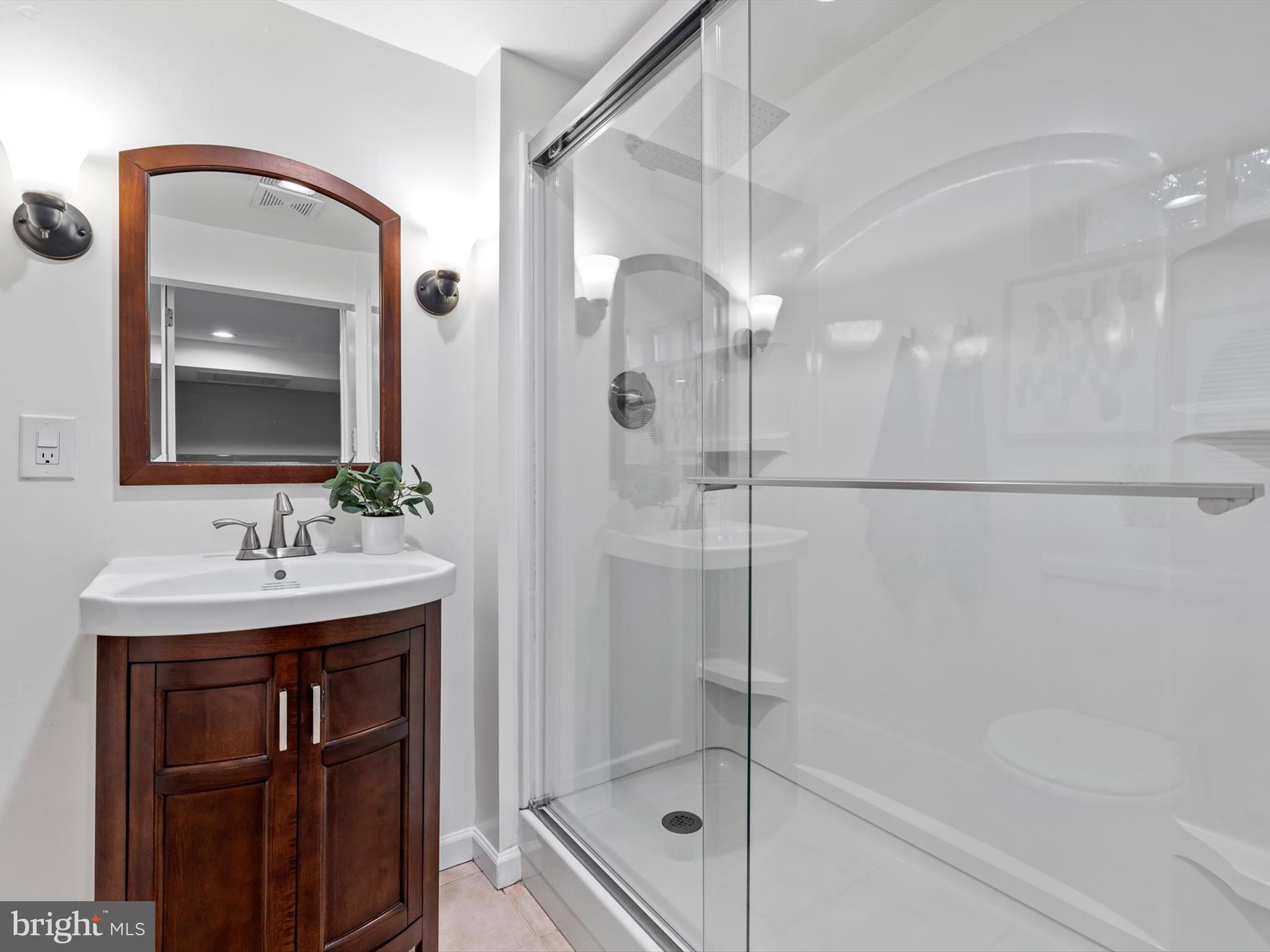 HAMPTON - Residential