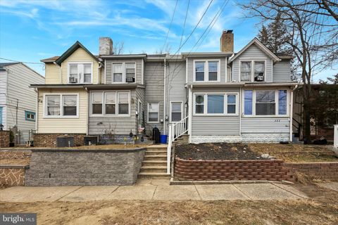 321 MACADAMS WAY BROOKLAWN NJ 08030