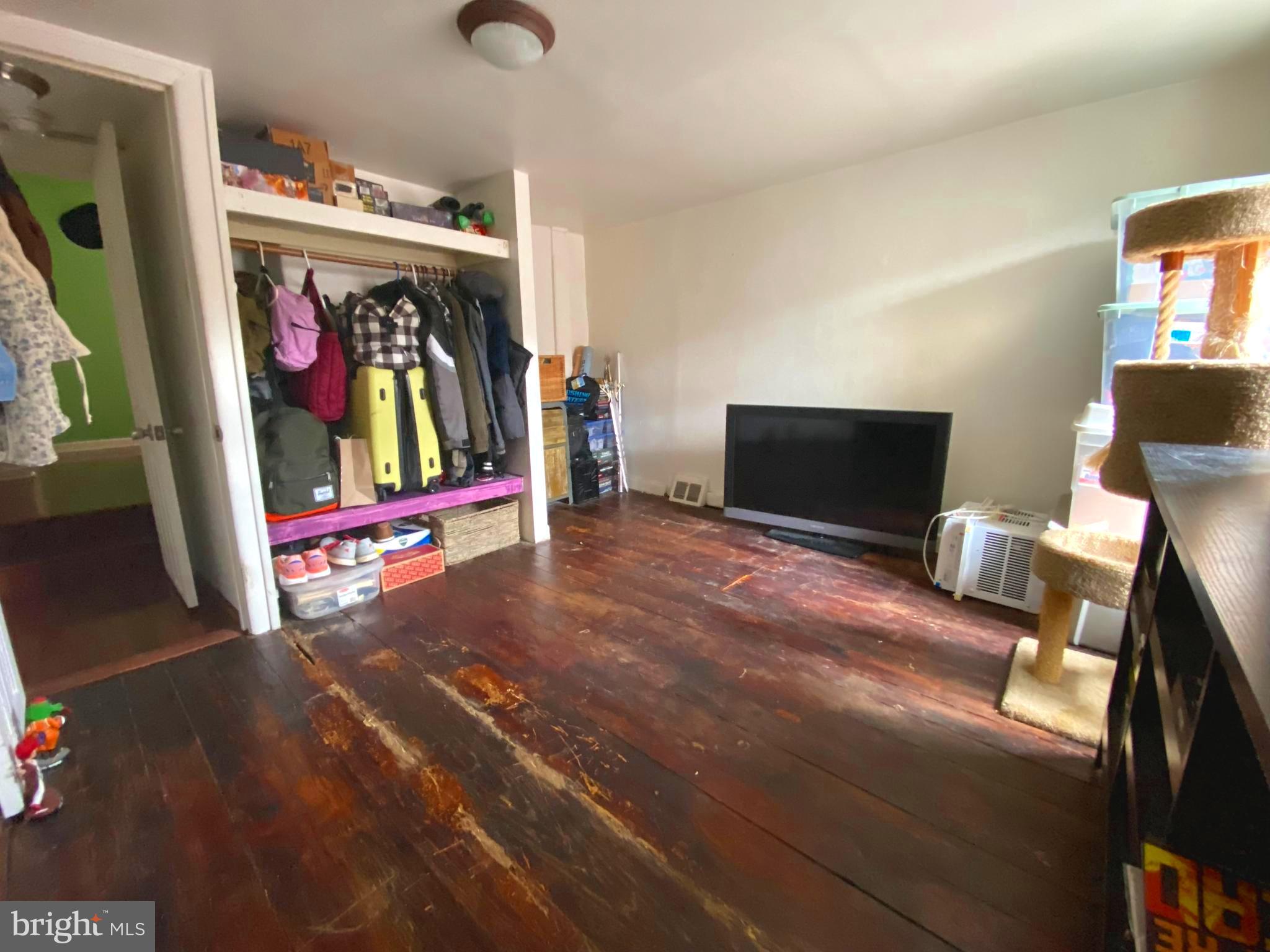 BELLA VISTA - Residential Lease